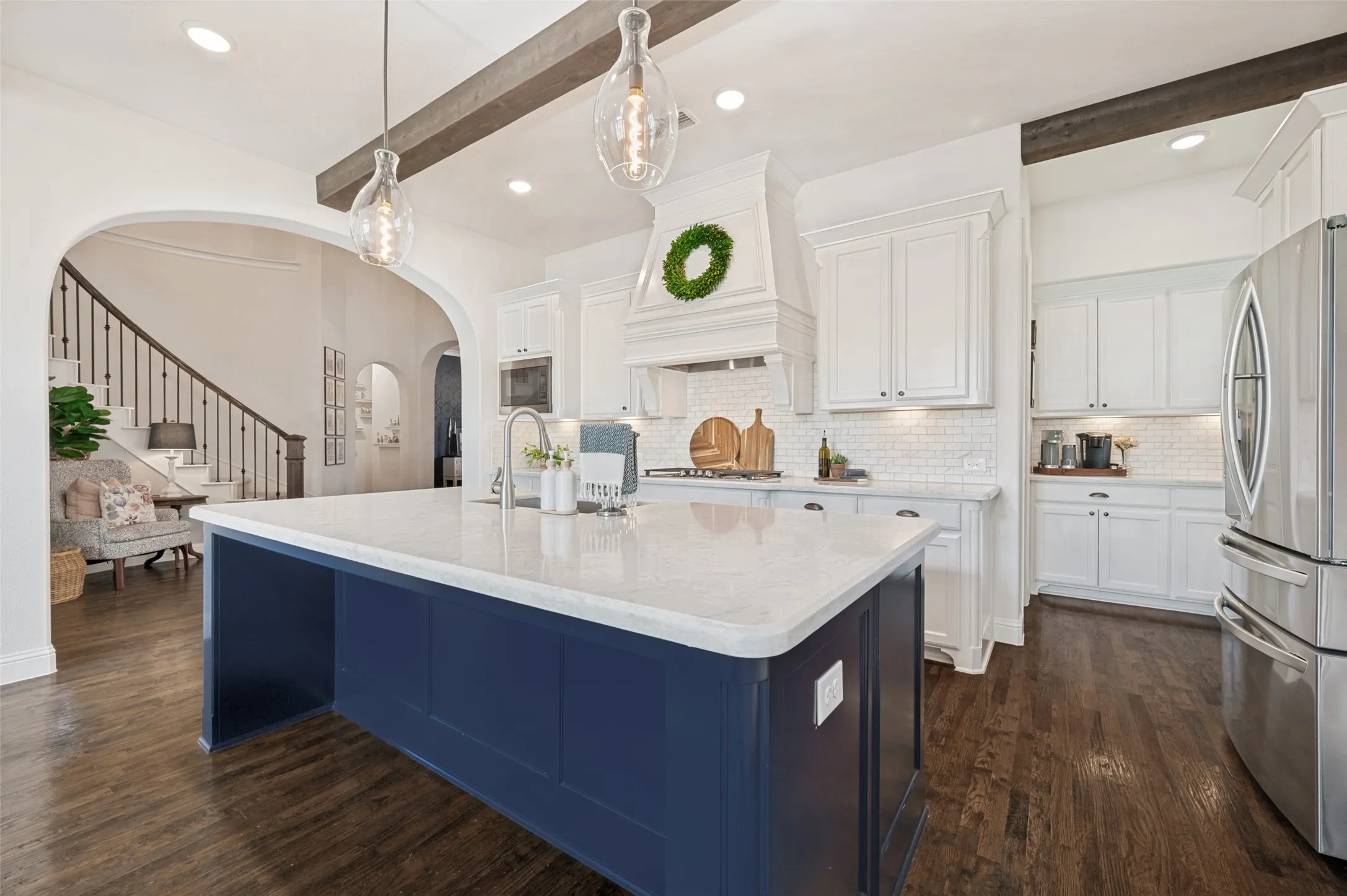 Single Family Residence For Sale in Collin County , 2144 Nassau Drive, Mc Kinney, Texas 75071, 5 Bedroom, 5 Bathroom, 3 Garage spaces, 4,186 Sqft, built in 2018, mls#21402594, Real Estate Agent in Mc Kinney, Homes For Sale in Collin county, Homes For Sale in Mc Kinney, Realtor in Mc Kinney Texas, Real Estate Brokerage Independent Realty Texas, Luminita Cordes Realtor