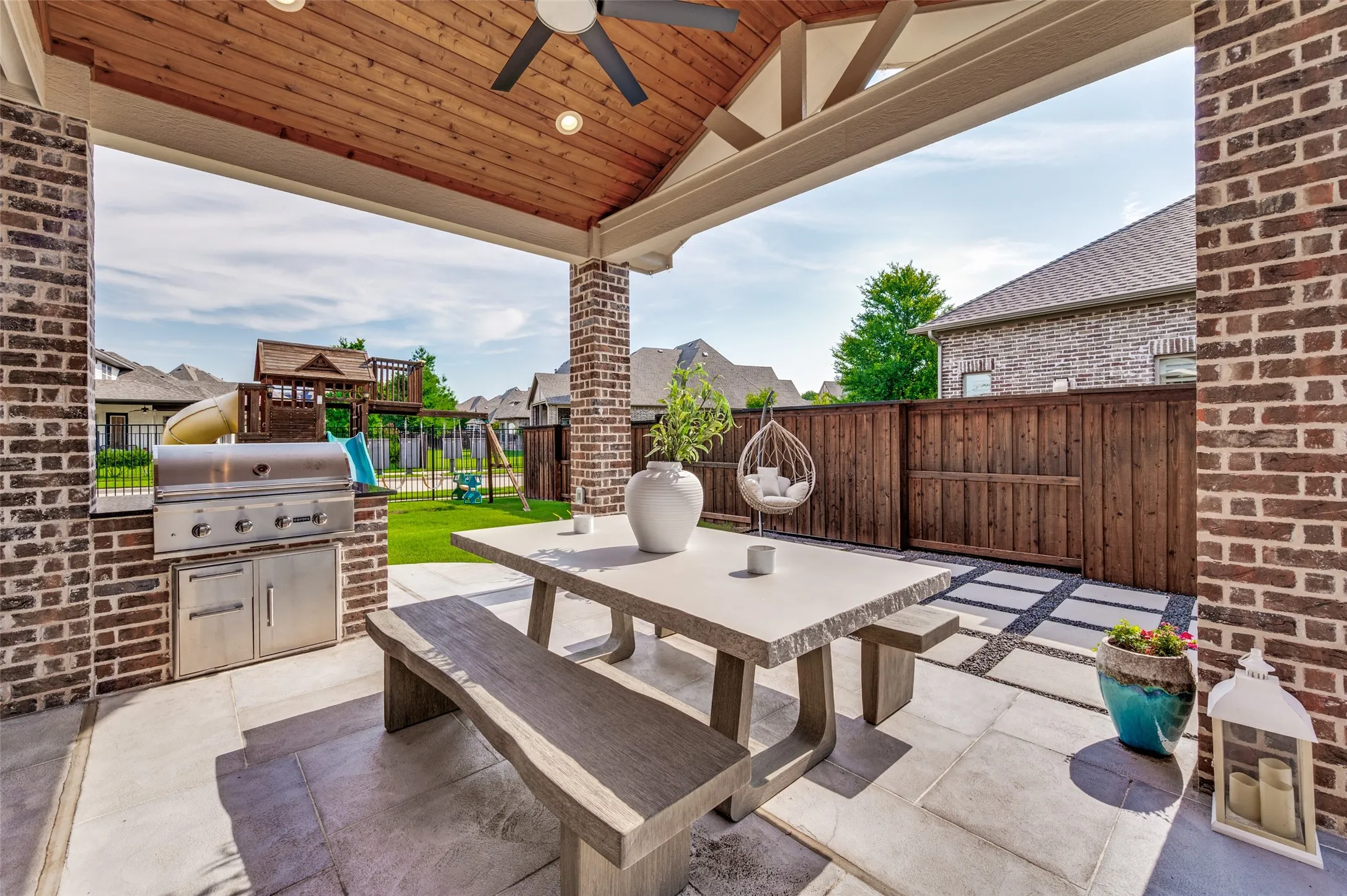 Single Family Residence For Sale in Collin County , 2144 Nassau Drive, Mc Kinney, Texas 75071, 5 Bedroom, 5 Bathroom, 3 Garage spaces, 4,186 Sqft, built in 2018, mls#21402594, Real Estate Agent in Mc Kinney, Homes For Sale in Collin county, Homes For Sale in Mc Kinney, Realtor in Mc Kinney Texas, Real Estate Brokerage Independent Realty Texas, Luminita Cordes Realtor