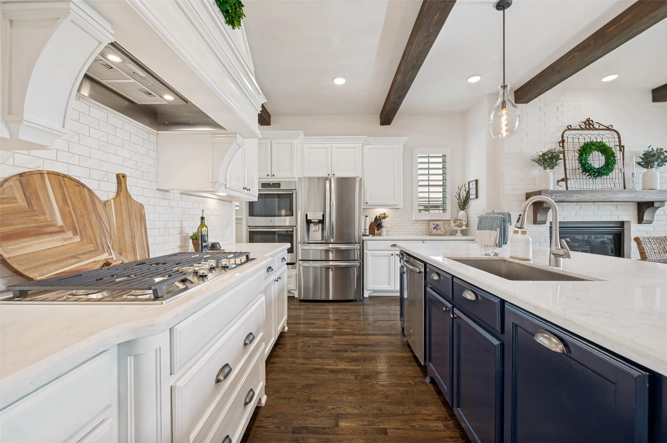 Single Family Residence For Sale in Collin County , 2144 Nassau Drive, Mc Kinney, Texas 75071, 5 Bedroom, 5 Bathroom, 3 Garage spaces, 4,186 Sqft, built in 2018, mls#21402594, Real Estate Agent in Mc Kinney, Homes For Sale in Collin county, Homes For Sale in Mc Kinney, Realtor in Mc Kinney Texas, Real Estate Brokerage Independent Realty Texas, Luminita Cordes Realtor