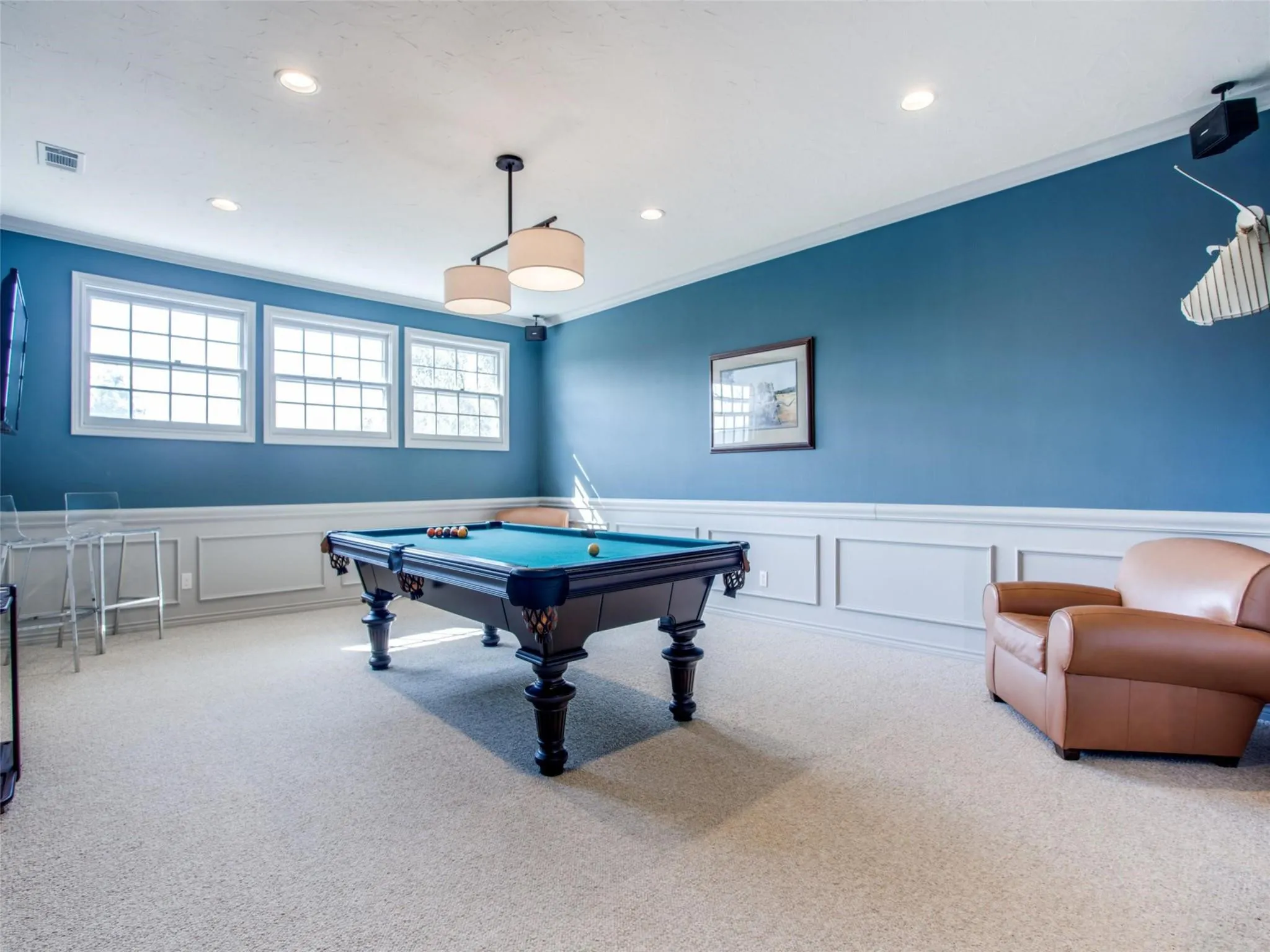 Single Family Residence For Rent in Dallas County , 3909 Greenbrier Drive, University Park, Texas 75225, 5 Bedroom, 5 Bathroom, 2 Garage spaces, 5,652 Sqft, built in 1982, mls#21402137, Real Estate Agent in University Park, Homes For Rent in Dallas county, Homes For Rent in University Park, Realtor in University Park Texas, Real Estate Brokerage Independent Realty Texas, Luminita Cordes Realtor