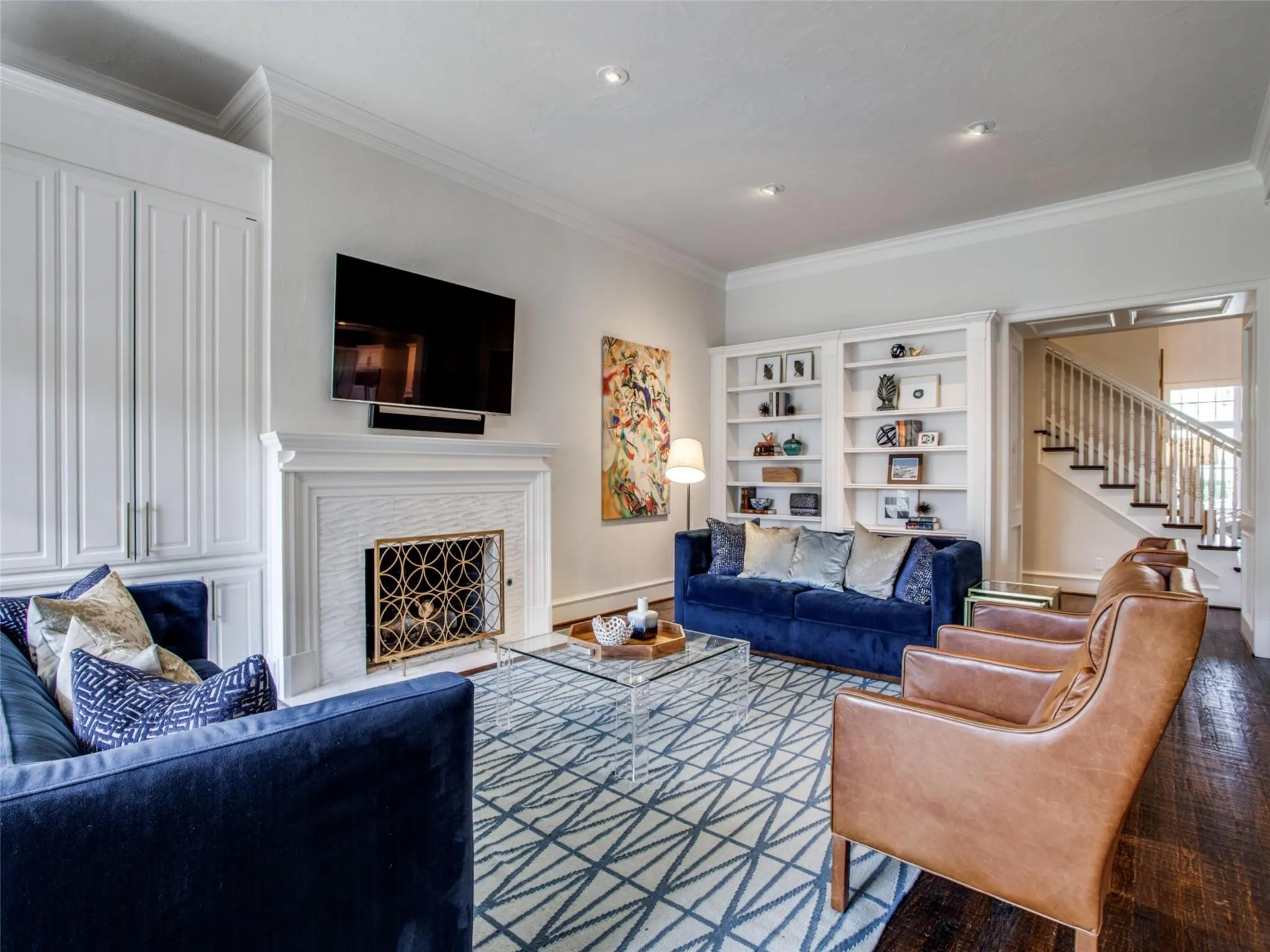 Single Family Residence For Rent in Dallas County , 3909 Greenbrier Drive, University Park, Texas 75225, 5 Bedroom, 5 Bathroom, 2 Garage spaces, 5,652 Sqft, built in 1982, mls#21402137, Real Estate Agent in University Park, Homes For Rent in Dallas county, Homes For Rent in University Park, Realtor in University Park Texas, Real Estate Brokerage Independent Realty Texas, Luminita Cordes Realtor