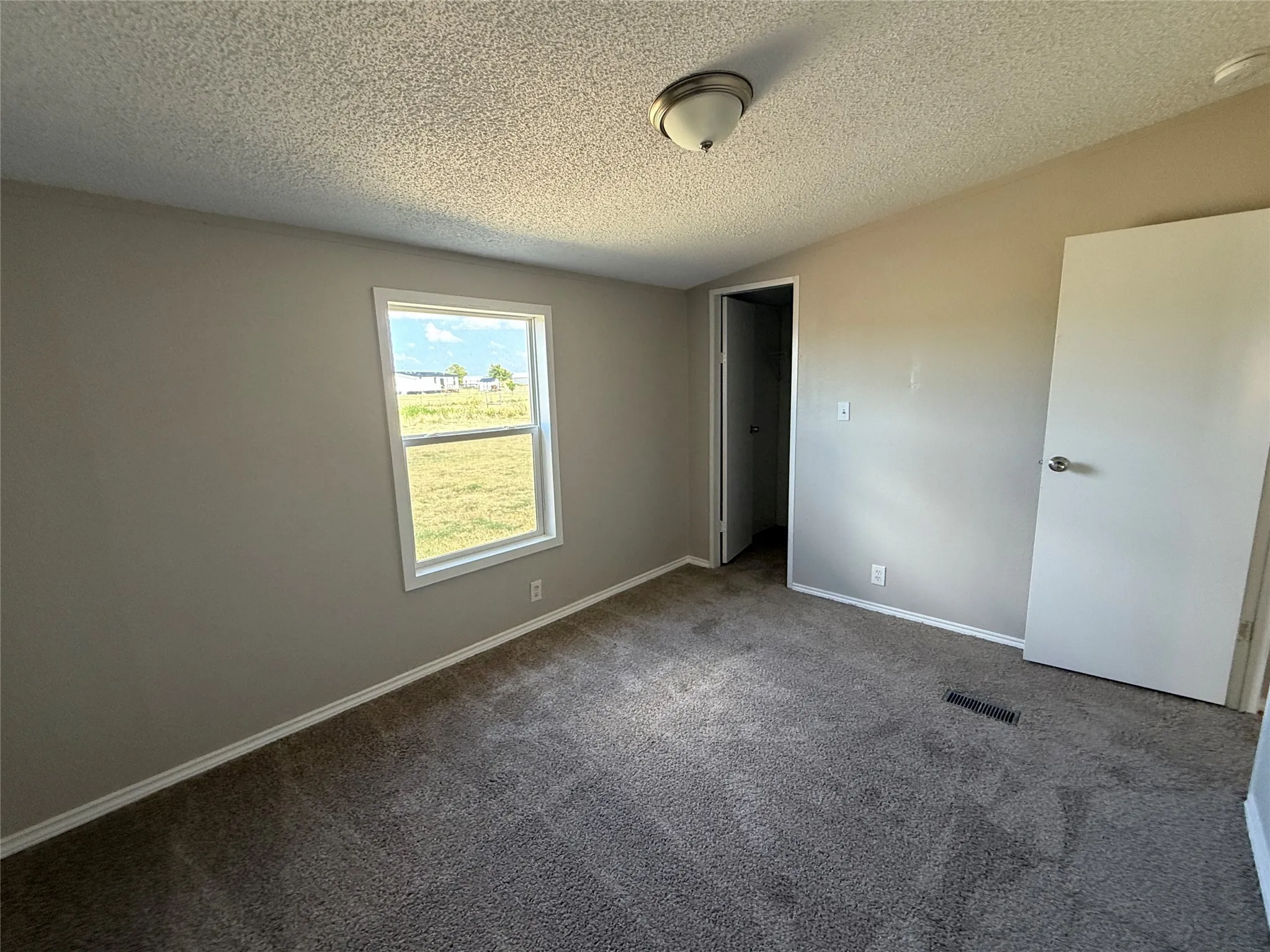 Mobile Home For Sale in Johnson County , 4116 Cherry Ridge Lane, Joshua, Texas 76058, 3 Bedroom, 2 Bathroom, 2 Garage spaces, 1,456 Sqft, built in 2000, mls#21402607, Real Estate Agent in Joshua, Homes For Sale in Johnson county, Homes For Sale in Joshua, Realtor in Joshua Texas, Real Estate Brokerage Independent Realty Texas, Luminita Cordes Realtor
