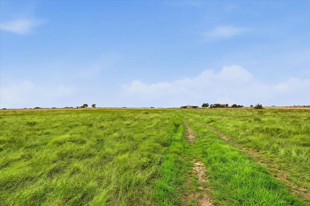 Unimproved Land For Sale in Tarrant County , 11302 E Rocky Creek Road, Crowley, Texas 76036, 0, 0, Garage spaces, 0 Sqft, built in 0, mls#21402356, Real Estate Agent in Crowley, Homes For Sale in Tarrant county, Homes For Sale in Crowley, Realtor in Crowley Texas, Real Estate Brokerage Independent Realty Texas, Luminita Cordes Realtor