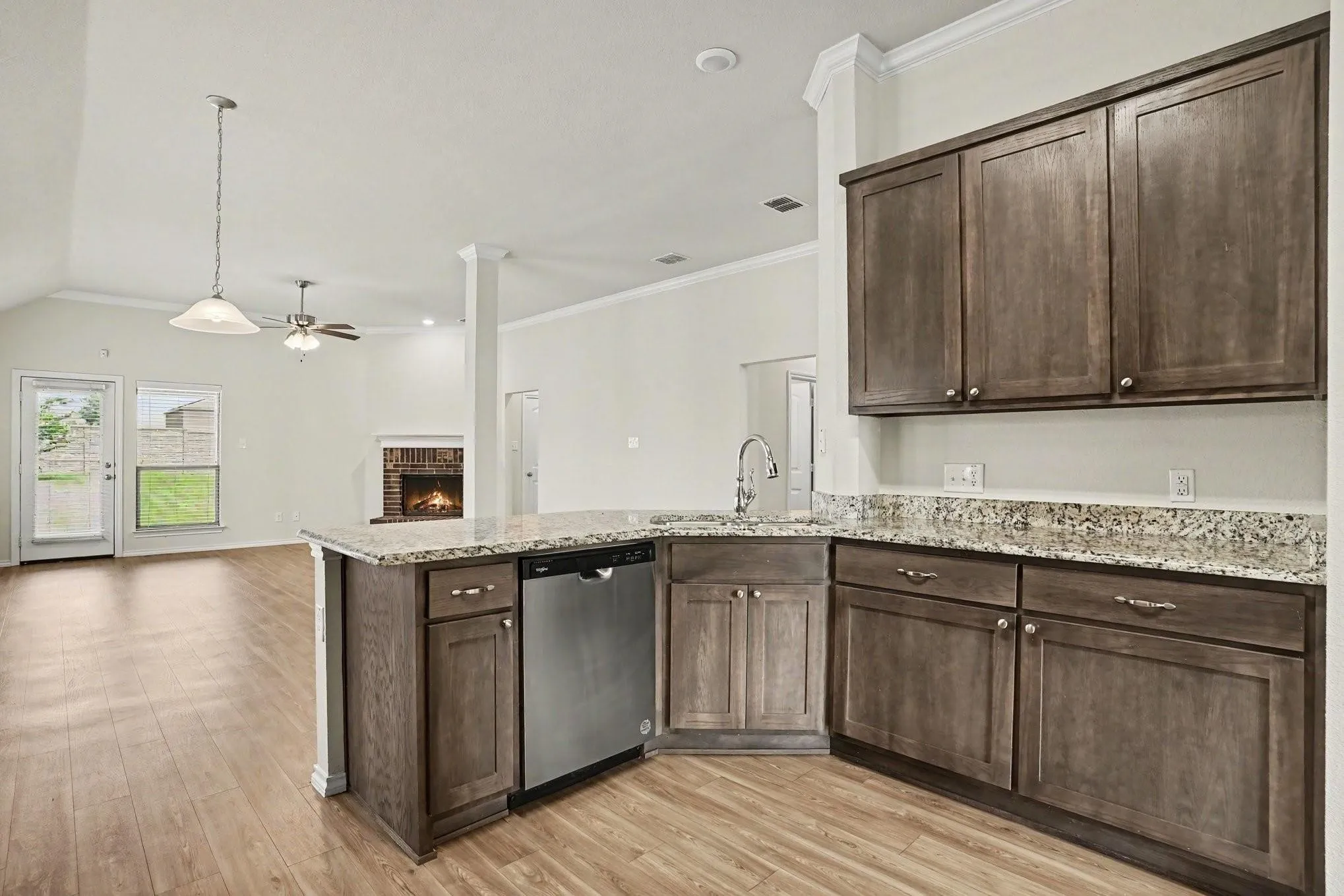 Single Family Residence For Rent in Dallas County , 429 Tobin Drive, Seagoville, Texas 75159, 3 Bedroom, 2 Bathroom, 2 Garage spaces, 1,789 Sqft, built in 2023, mls#21402627, Real Estate Agent in Seagoville, Homes For Rent in Dallas county, Homes For Rent in Seagoville, Realtor in Seagoville Texas, Real Estate Brokerage Independent Realty Texas, Luminita Cordes Realtor