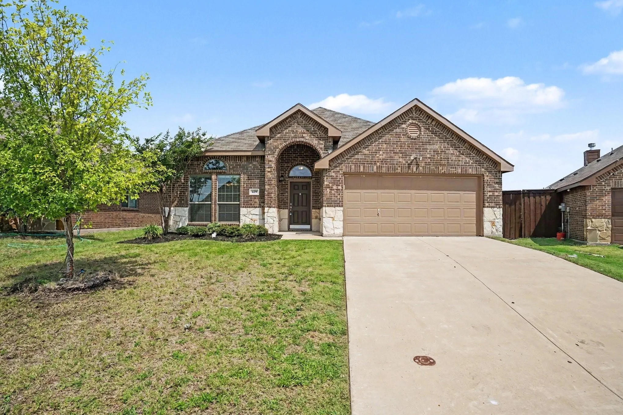 Single Family Residence For Rent in Dallas County , 429 Tobin Drive, Seagoville, Texas 75159, 3 Bedroom, 2 Bathroom, 2 Garage spaces, 1,789 Sqft, built in 2023, mls#21402627, Real Estate Agent in Seagoville, Homes For Rent in Dallas county, Homes For Rent in Seagoville, Realtor in Seagoville Texas, Real Estate Brokerage Independent Realty Texas, Luminita Cordes Realtor