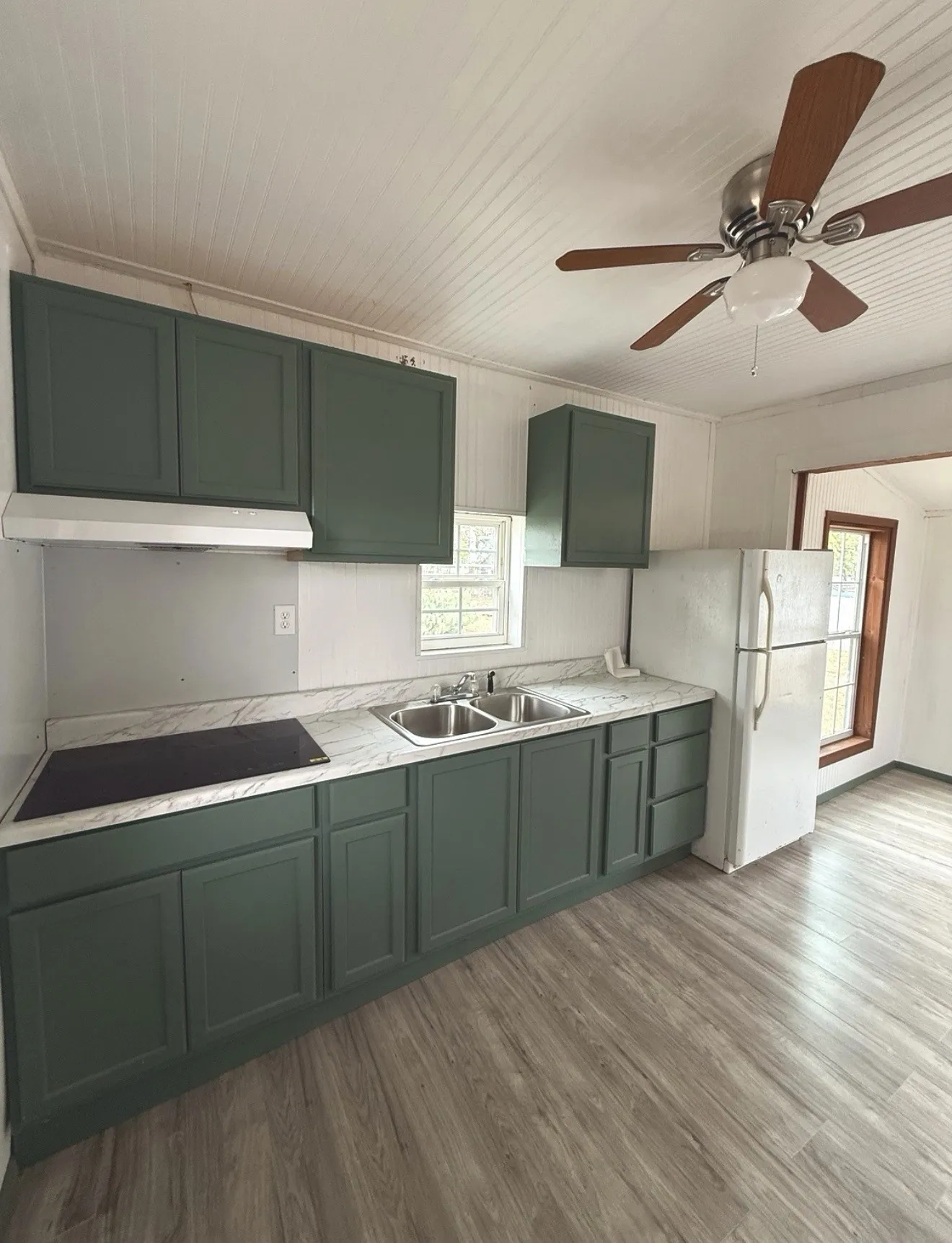 Single Family Residence For Sale in Erath County , 410 Vine Street, Dublin, Texas 76446, 2 Bedroom, 1 Bathroom, Garage spaces, 722 Sqft, built in 1900, mls#21402107, Real Estate Agent in Dublin, Homes For Sale in Erath county, Homes For Sale in Dublin, Realtor in Dublin Texas, Real Estate Brokerage Independent Realty Texas, Luminita Cordes Realtor