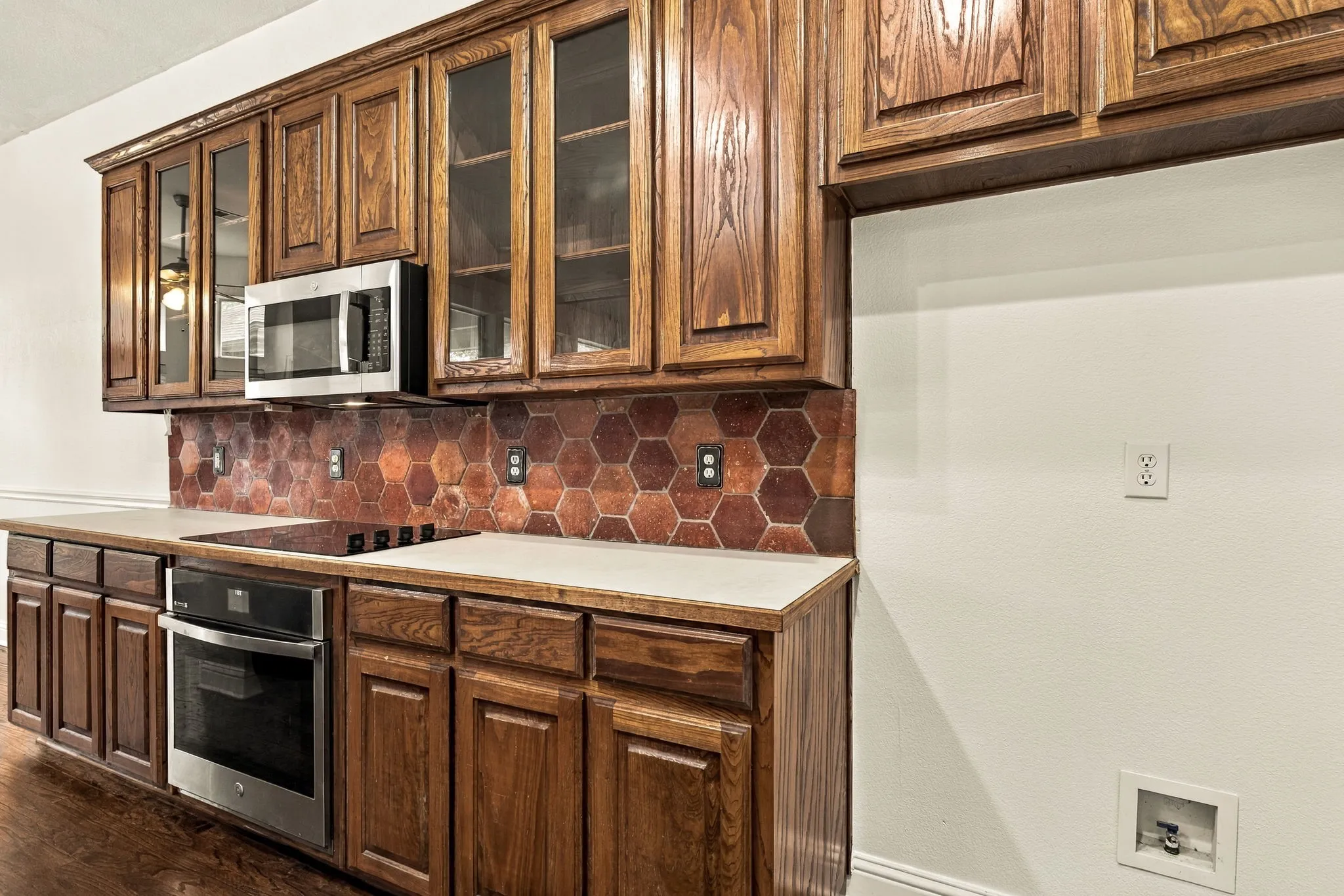 Single Family Residence For Sale in Collin County , 11124 Oliver Lane, Frisco, Texas 75035, 3 Bedroom, 3 Bathroom, 2 Garage spaces, 1,948 Sqft, built in 2000, mls#21398334, Real Estate Agent in Frisco, Homes For Sale in Collin county, Homes For Sale in Frisco, Realtor in Frisco Texas, Real Estate Brokerage Independent Realty Texas, Luminita Cordes Realtor