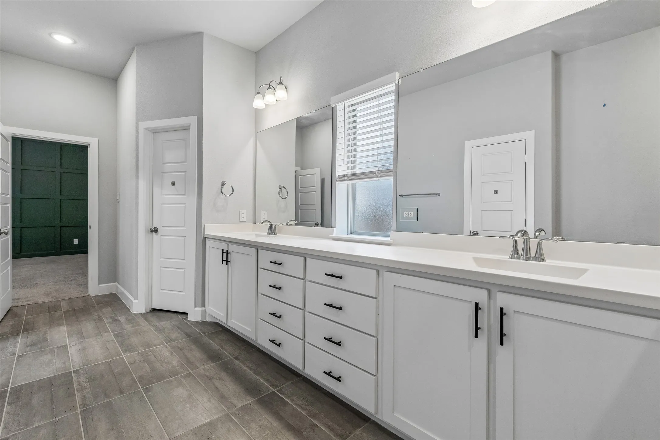 Single Family Residence For Sale in Dallas County , 9201 Lamar Street, Rowlett, Texas 75089, 3 Bedroom, 3 Bathroom, 2 Garage spaces, 2,660 Sqft, built in 2020, mls#21402239, Real Estate Agent in Rowlett, Homes For Sale in Dallas county, Homes For Sale in Rowlett, Realtor in Rowlett Texas, Real Estate Brokerage Independent Realty Texas, Luminita Cordes Realtor