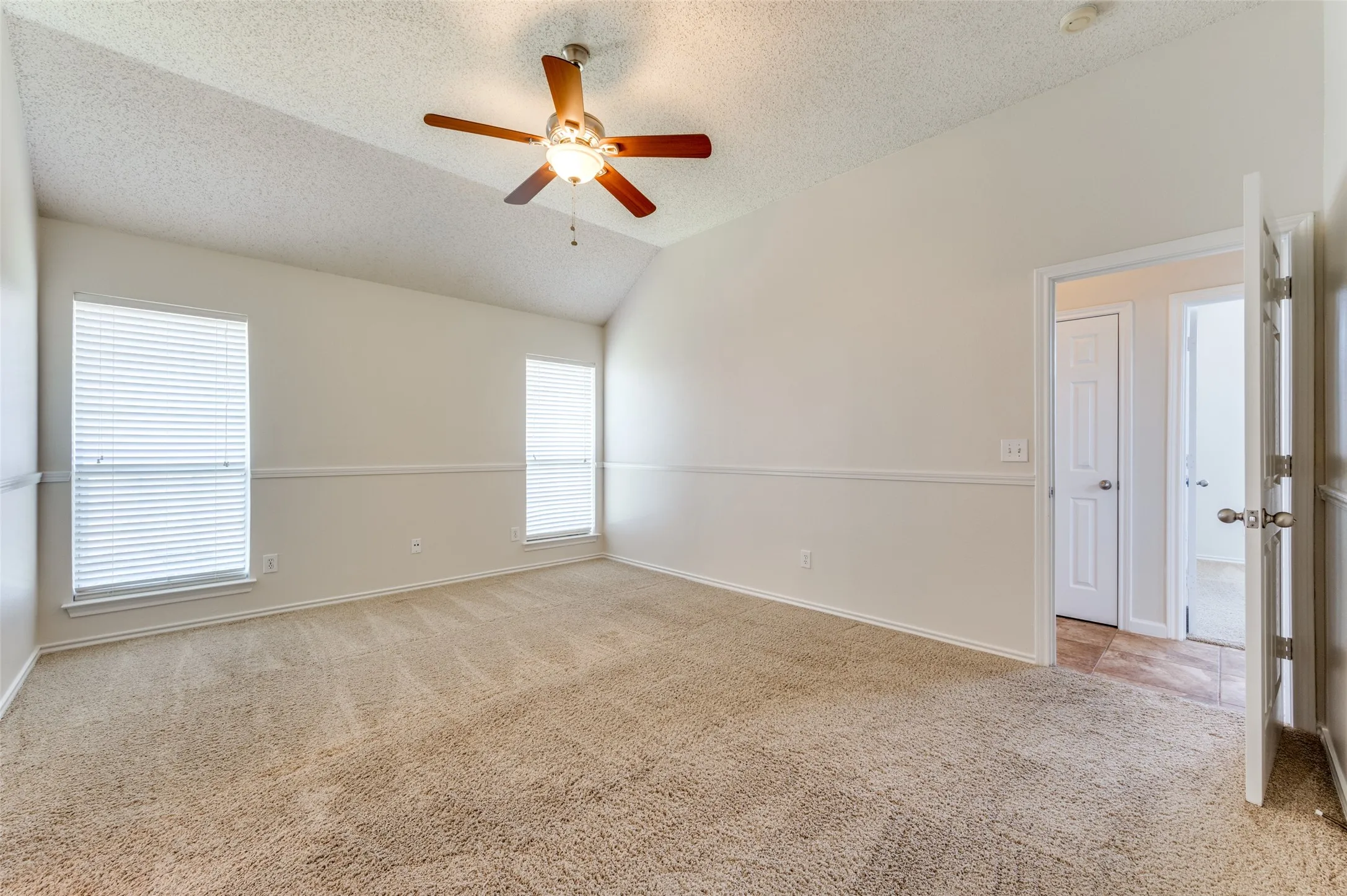 Single Family Residence For Rent in Collin County , 10121 Cambridge Drive, Frisco, Texas 75035, 3 Bedroom, 2 Bathroom, 2 Garage spaces, 1,684 Sqft, built in 1996, mls#21401587, Real Estate Agent in Frisco, Homes For Rent in Collin county, Homes For Rent in Frisco, Realtor in Frisco Texas, Real Estate Brokerage Independent Realty Texas, Luminita Cordes Realtor