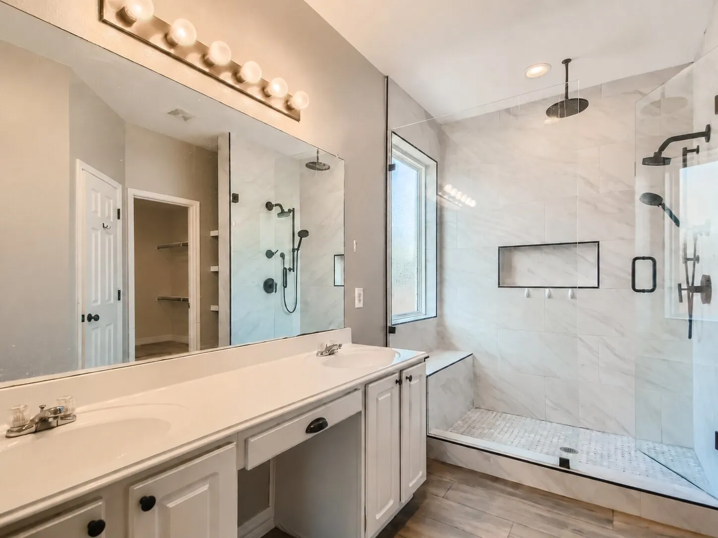 Single Family Residence For Rent in Denton County , 3103 Topanga Canyon Drive, Corinth, Texas 76210, 3 Bedroom, 2 Bathroom, 2 Garage spaces, 2,044 Sqft, built in 2001, mls#21400126, Real Estate Agent in Corinth, Homes For Rent in Denton county, Homes For Rent in Corinth, Realtor in Corinth Texas, Real Estate Brokerage Independent Realty Texas, Luminita Cordes Realtor