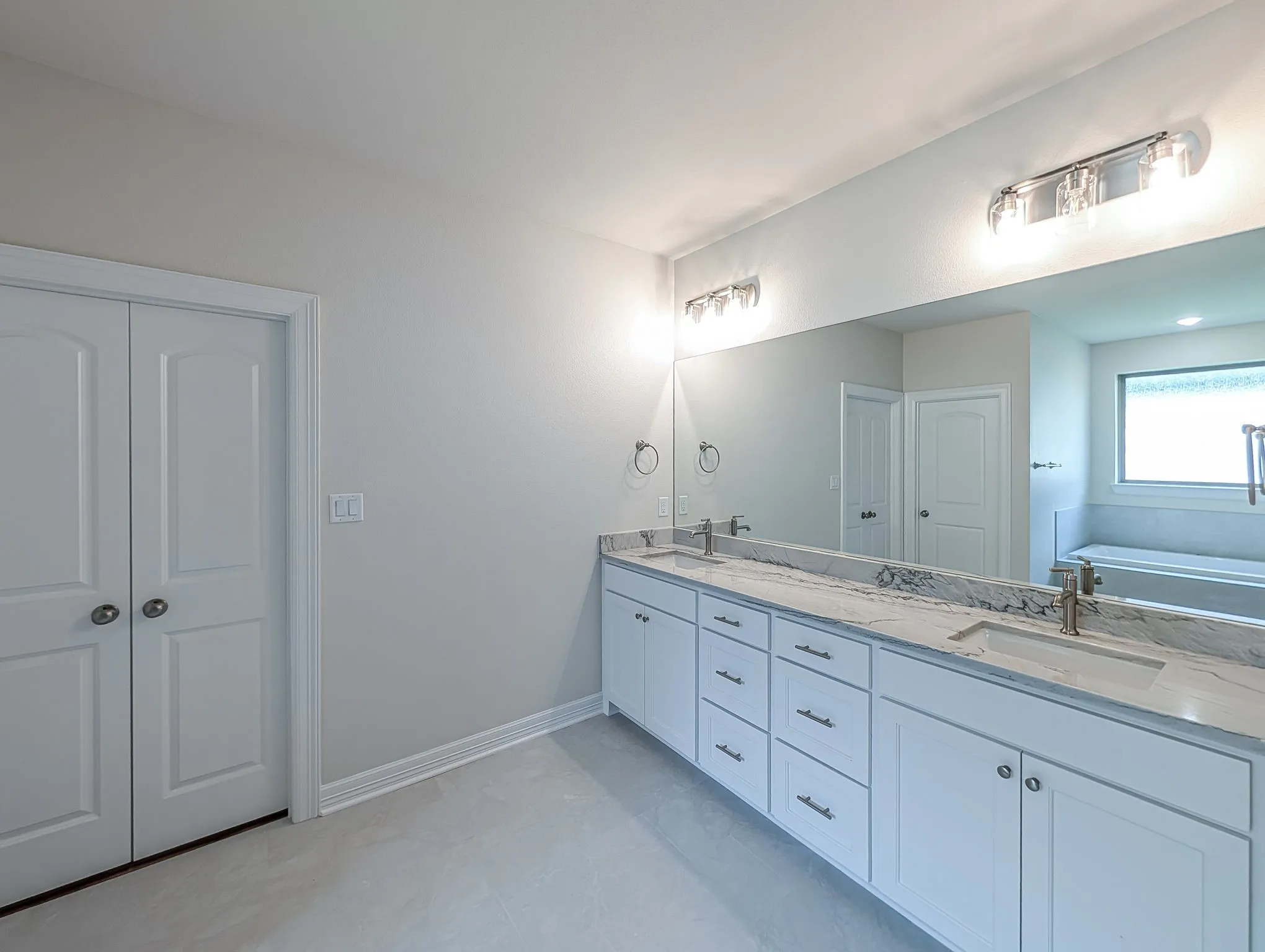 Single Family Residence For Sale in Smith County , 12124 Pinecrest Drive, Flint, Texas 75762, 4 Bedroom, 3 Bathroom, 2 Garage spaces, 2,288 Sqft, built in 2026, mls#21402644, Real Estate Agent in Flint, Homes For Sale in Smith county, Homes For Sale in Flint, Realtor in Flint Texas, Real Estate Brokerage Independent Realty Texas, Luminita Cordes Realtor