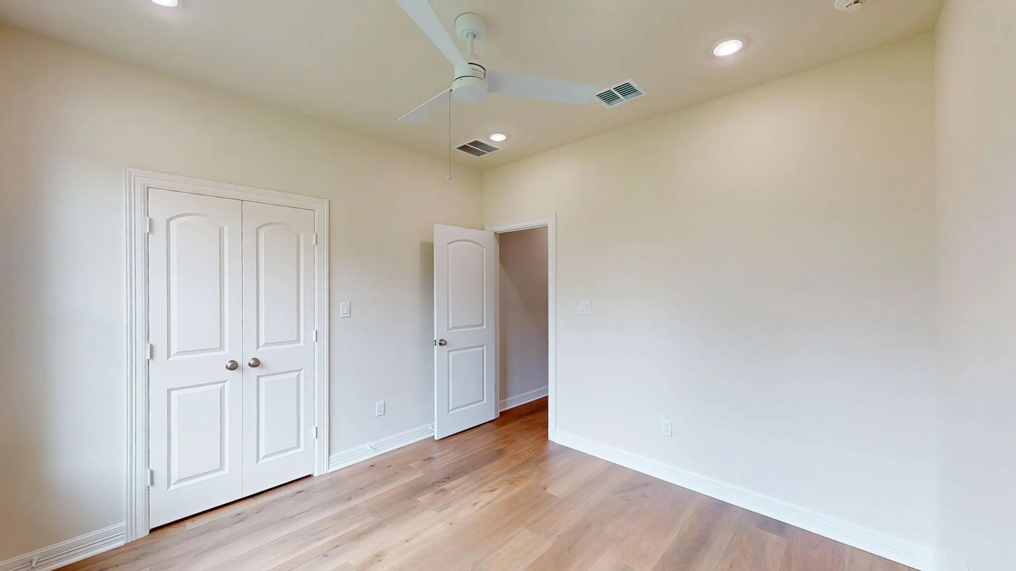 Single Family Residence For Sale in Smith County , 12124 Pinecrest Drive, Flint, Texas 75762, 4 Bedroom, 3 Bathroom, 2 Garage spaces, 2,288 Sqft, built in 2026, mls#21402644, Real Estate Agent in Flint, Homes For Sale in Smith county, Homes For Sale in Flint, Realtor in Flint Texas, Real Estate Brokerage Independent Realty Texas, Luminita Cordes Realtor