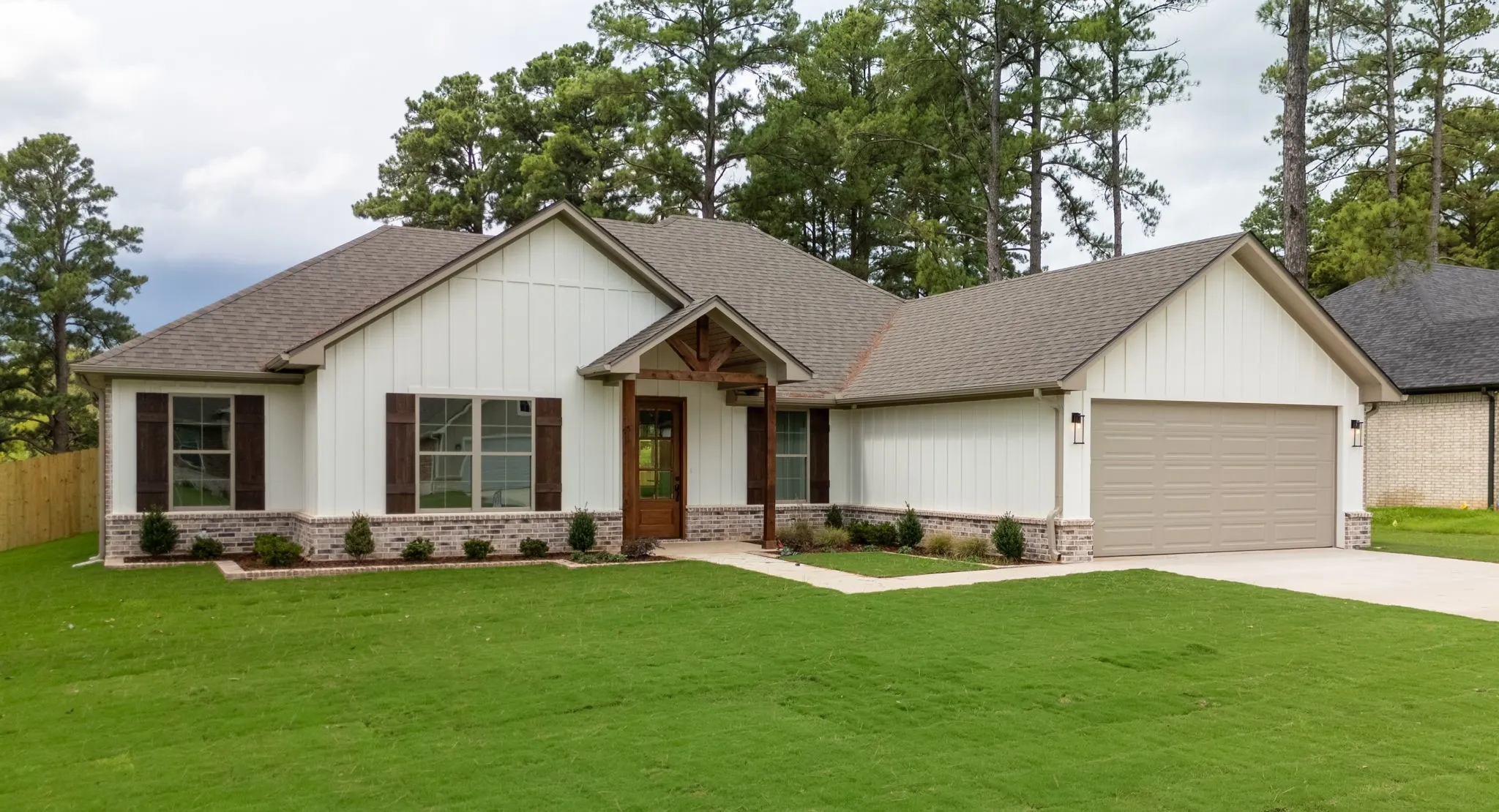 Single Family Residence For Sale in Smith County , 12124 Pinecrest Drive, Flint, Texas 75762, 4 Bedroom, 3 Bathroom, 2 Garage spaces, 2,288 Sqft, built in 2026, mls#21402644, Real Estate Agent in Flint, Homes For Sale in Smith county, Homes For Sale in Flint, Realtor in Flint Texas, Real Estate Brokerage Independent Realty Texas, Luminita Cordes Realtor