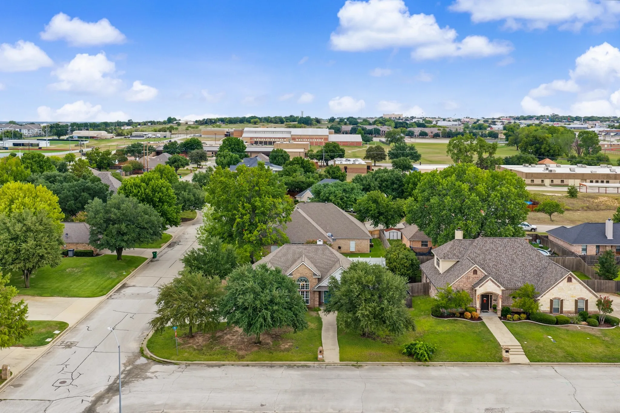 Single Family Residence For Sale in Wise County , 1106 Owl Drive, Decatur, Texas 76234, 3 Bedroom, 2 Bathroom, 2 Garage spaces, 1,819 Sqft, built in 2003, mls#21402647, Real Estate Agent in Decatur, Homes For Sale in Wise county, Homes For Sale in Decatur, Realtor in Decatur Texas, Real Estate Brokerage Independent Realty Texas, Luminita Cordes Realtor