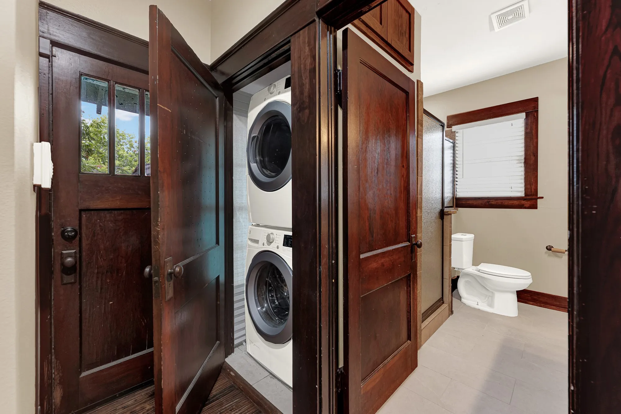 Single Family Residence For Sale in Collin County , 411 S Colorado Street, Celina, Texas 75009, 2 Bedroom, 1 Bathroom, Garage spaces, 1,008 Sqft, built in 1945, mls#21398706, Real Estate Agent in Celina, Homes For Sale in Collin county, Homes For Sale in Celina, Realtor in Celina Texas, Real Estate Brokerage Independent Realty Texas, Luminita Cordes Realtor