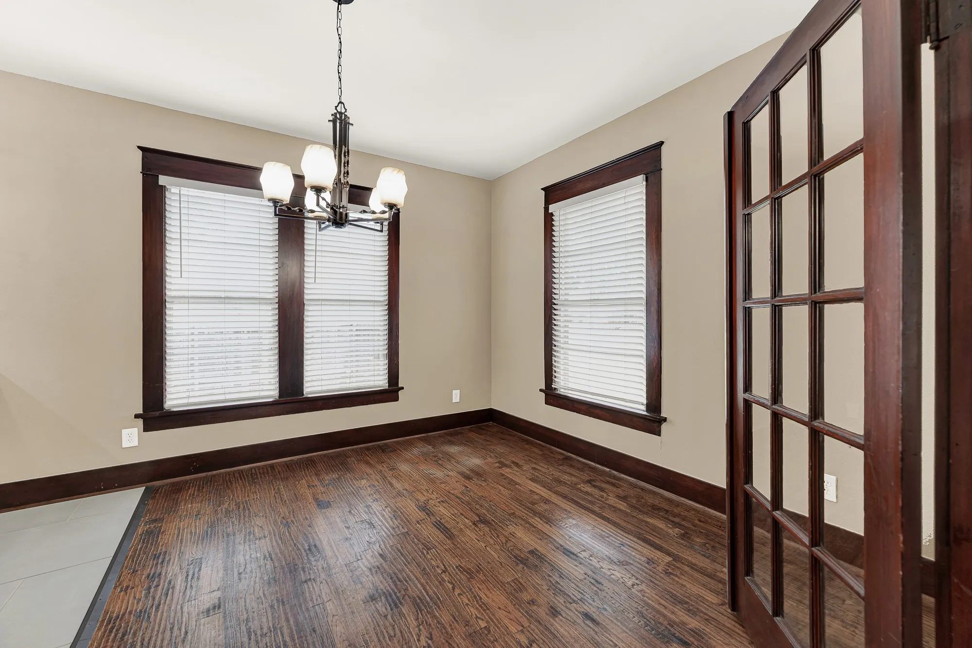 Single Family Residence For Sale in Collin County , 411 S Colorado Street, Celina, Texas 75009, 2 Bedroom, 1 Bathroom, Garage spaces, 1,008 Sqft, built in 1945, mls#21398706, Real Estate Agent in Celina, Homes For Sale in Collin county, Homes For Sale in Celina, Realtor in Celina Texas, Real Estate Brokerage Independent Realty Texas, Luminita Cordes Realtor