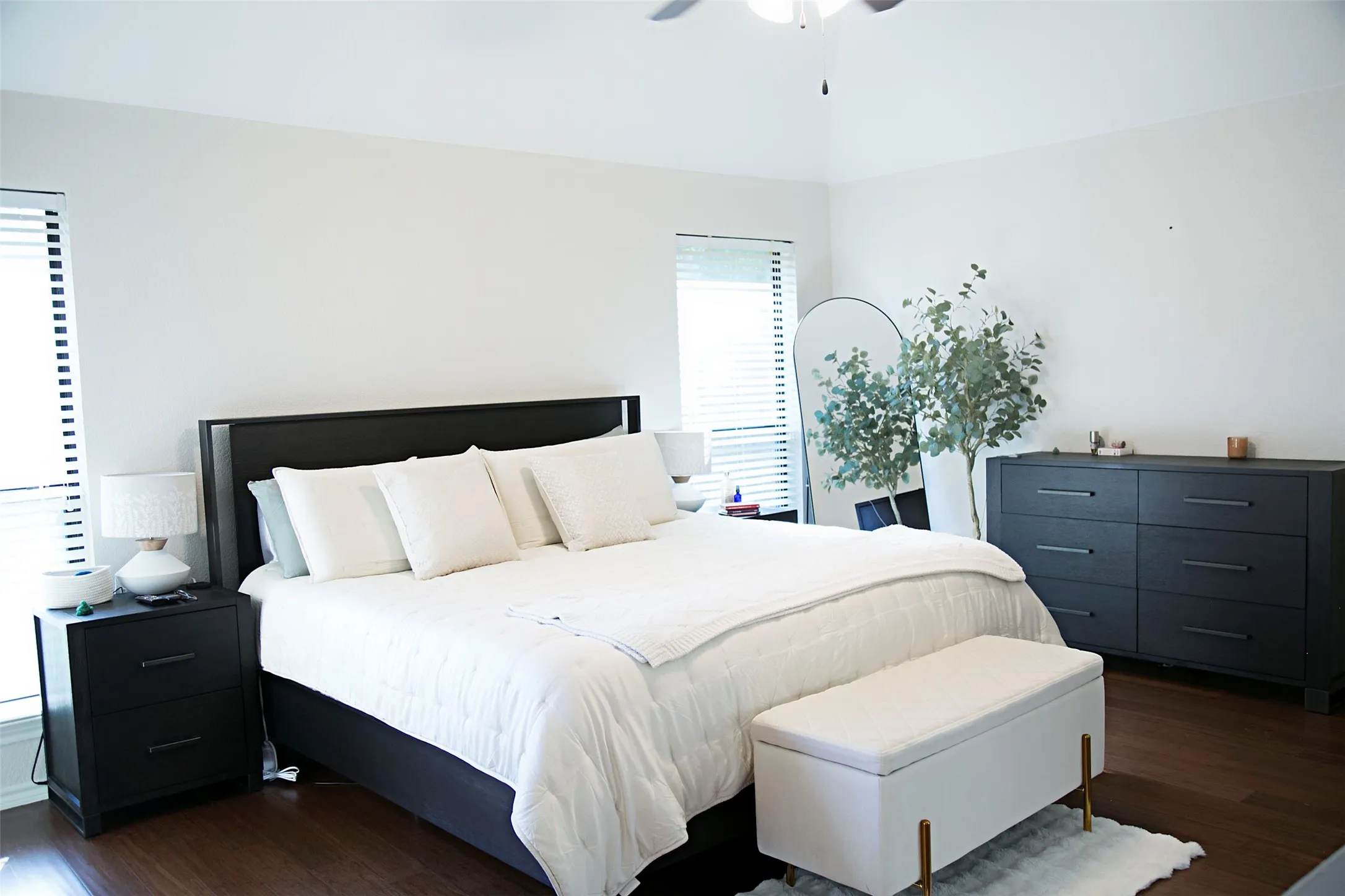 Master bedroom with door patio access.