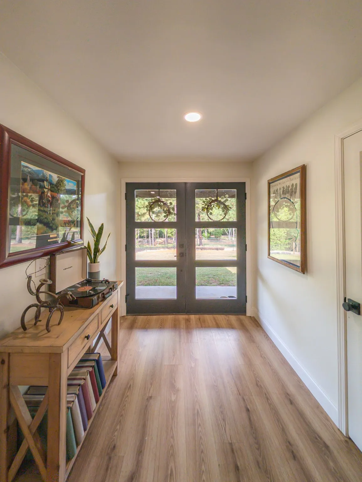 Single Family Residence For Sale in Cherokee County , 6411 Fm 23 W, Rusk, Texas 75785, 4 Bedroom, 3 Bathroom, 2 Garage spaces, 2,782 Sqft, built in 1959, mls#21402668, Real Estate Agent in Rusk, Homes For Sale in Cherokee county, Homes For Sale in Rusk, Realtor in Rusk Texas, Real Estate Brokerage Independent Realty Texas, Luminita Cordes Realtor
