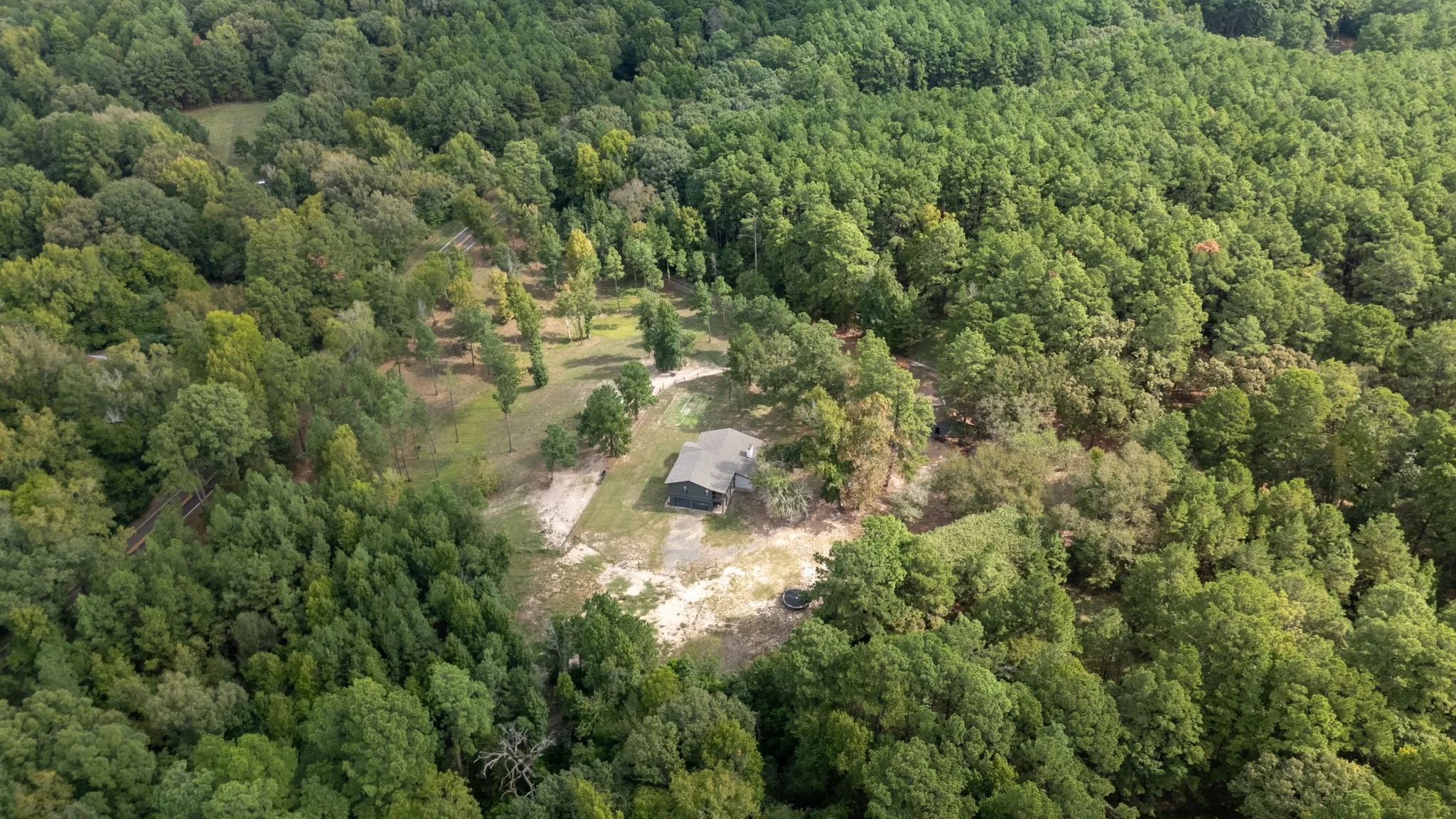 Single Family Residence For Sale in Cherokee County , 6411 Fm 23 W, Rusk, Texas 75785, 4 Bedroom, 3 Bathroom, 2 Garage spaces, 2,782 Sqft, built in 1959, mls#21402668, Real Estate Agent in Rusk, Homes For Sale in Cherokee county, Homes For Sale in Rusk, Realtor in Rusk Texas, Real Estate Brokerage Independent Realty Texas, Luminita Cordes Realtor