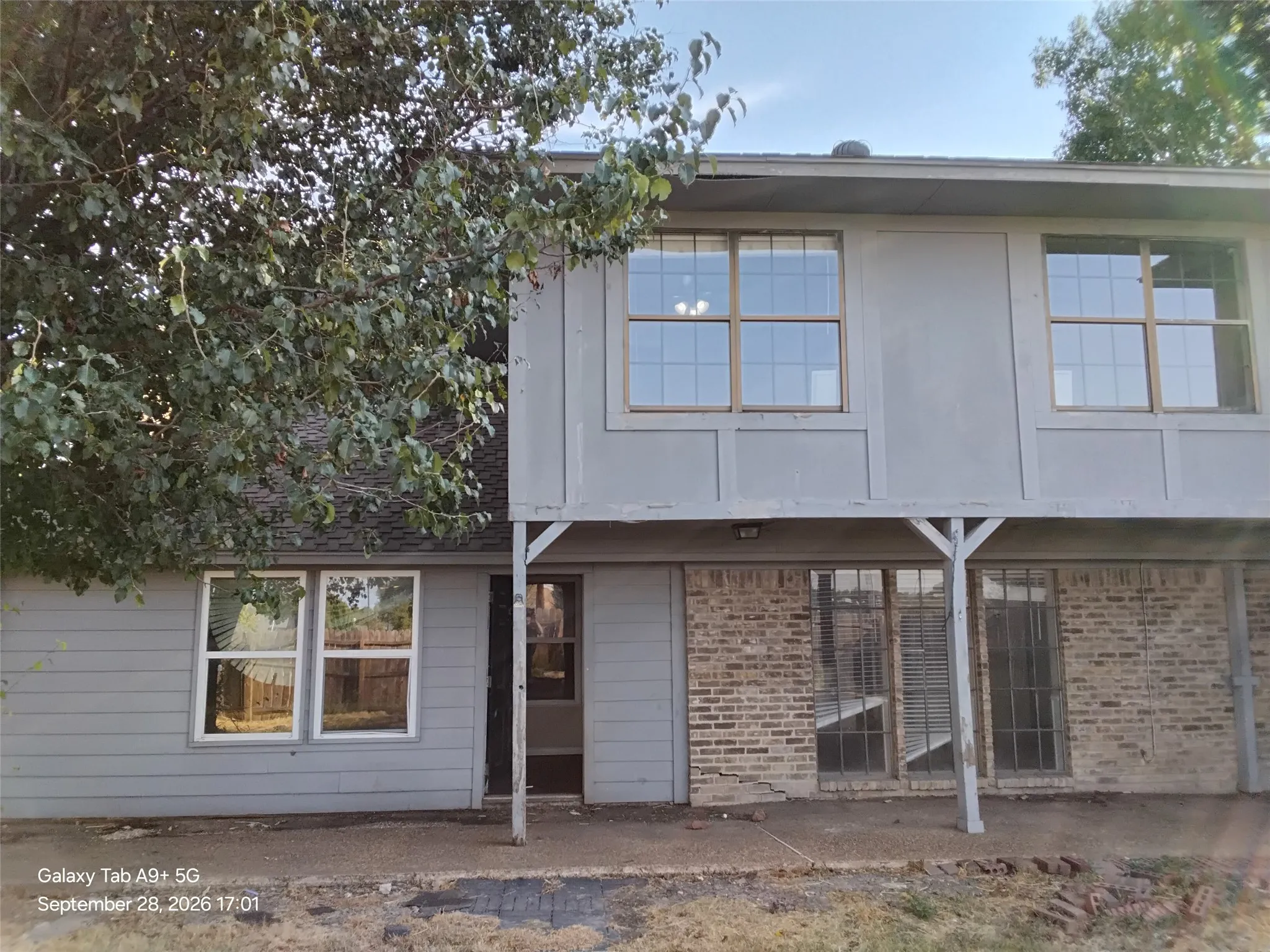 Single Family Residence For Sale in Collin County , 2821 Piedra Drive, Plano, Texas 75023, 6 Bedroom, 5 Bathroom, 2 Garage spaces, 3,348 Sqft, built in 1979, mls#21400716, Real Estate Agent in Plano, Homes For Sale in Collin county, Homes For Sale in Plano, Realtor in Plano Texas, Real Estate Brokerage Independent Realty Texas, Luminita Cordes Realtor