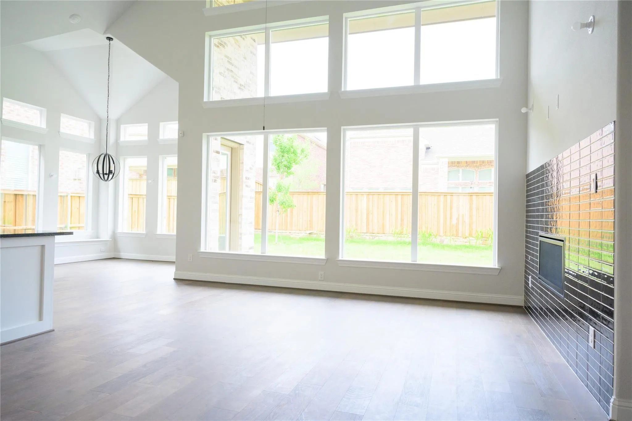 Single Family Residence For Sale in Collin County , 2821 Serenity Way, Celina, Texas 75009, 5 Bedroom, 4 Bathroom, 1 Garage spaces, 4,186 Sqft, built in 2021, mls#21402649, Real Estate Agent in Celina, Homes For Sale in Collin county, Homes For Sale in Celina, Realtor in Celina Texas, Real Estate Brokerage Independent Realty Texas, Luminita Cordes Realtor
