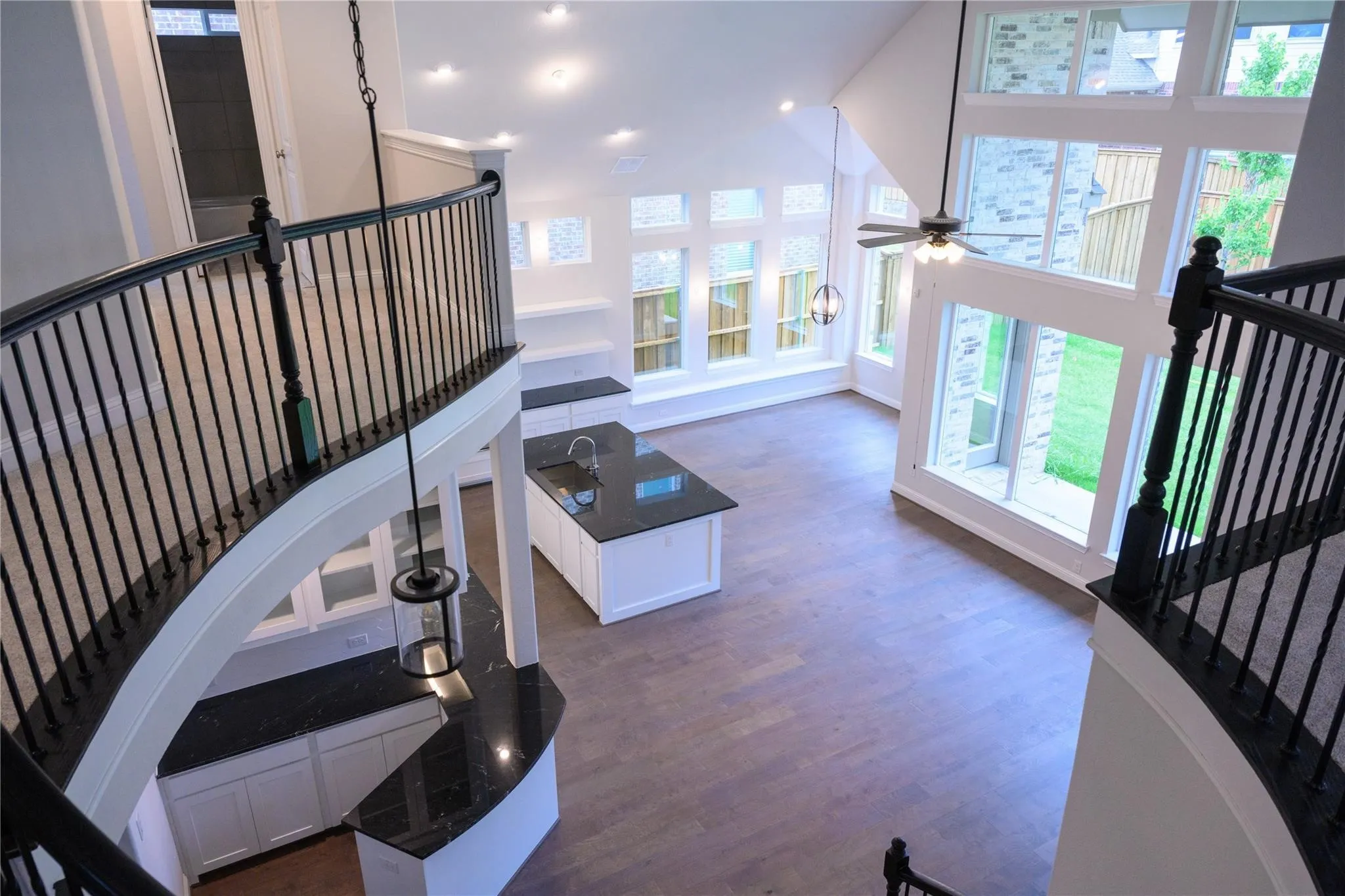 Single Family Residence For Sale in Collin County , 2821 Serenity Way, Celina, Texas 75009, 5 Bedroom, 4 Bathroom, 1 Garage spaces, 4,186 Sqft, built in 2021, mls#21402649, Real Estate Agent in Celina, Homes For Sale in Collin county, Homes For Sale in Celina, Realtor in Celina Texas, Real Estate Brokerage Independent Realty Texas, Luminita Cordes Realtor