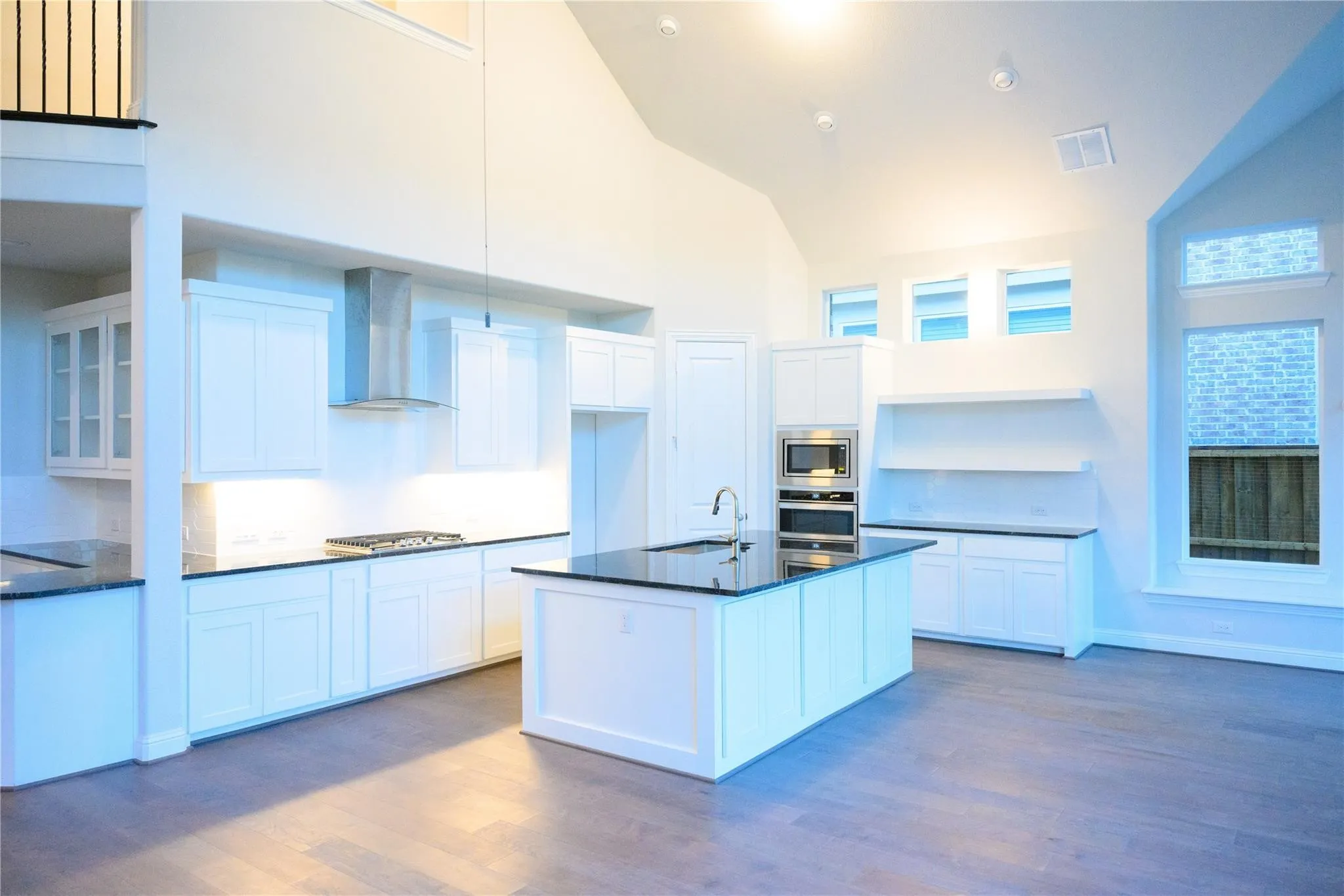 Single Family Residence For Sale in Collin County , 2821 Serenity Way, Celina, Texas 75009, 5 Bedroom, 4 Bathroom, 1 Garage spaces, 4,186 Sqft, built in 2021, mls#21402649, Real Estate Agent in Celina, Homes For Sale in Collin county, Homes For Sale in Celina, Realtor in Celina Texas, Real Estate Brokerage Independent Realty Texas, Luminita Cordes Realtor