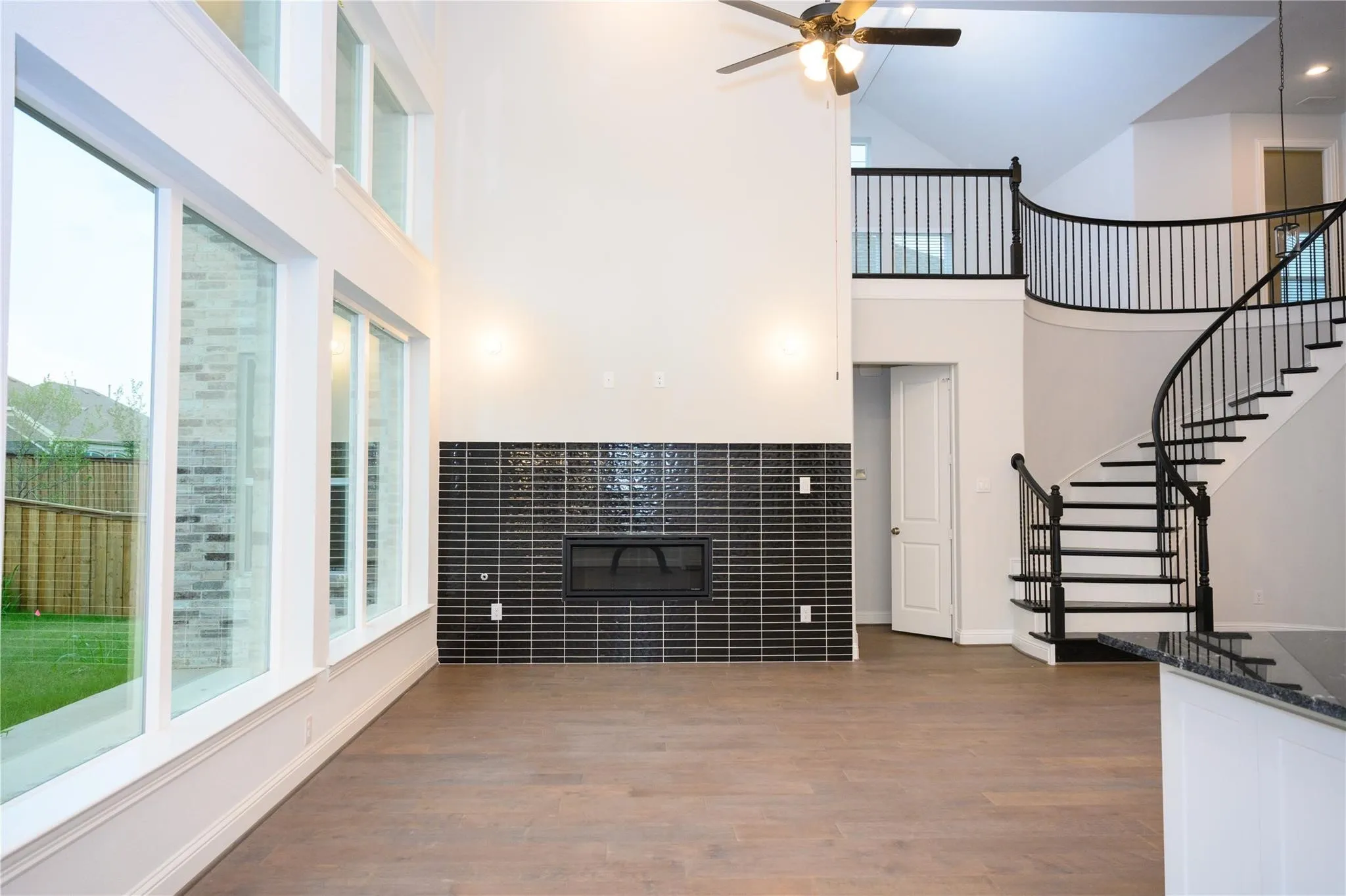 Single Family Residence For Sale in Collin County , 2821 Serenity Way, Celina, Texas 75009, 5 Bedroom, 4 Bathroom, 1 Garage spaces, 4,186 Sqft, built in 2021, mls#21402649, Real Estate Agent in Celina, Homes For Sale in Collin county, Homes For Sale in Celina, Realtor in Celina Texas, Real Estate Brokerage Independent Realty Texas, Luminita Cordes Realtor
