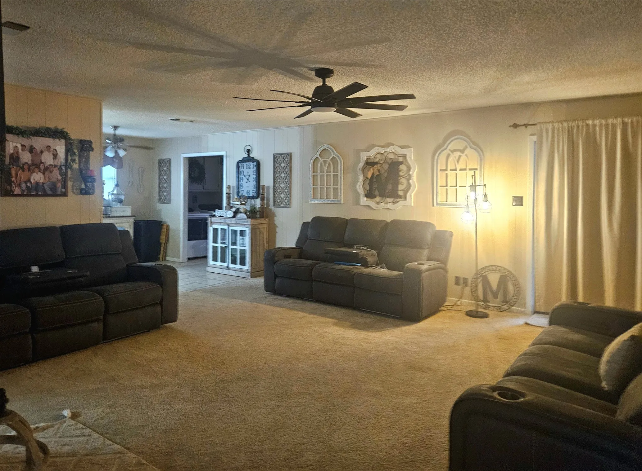 Single Family Residence For Sale in Brown County , 1 Dixie Court, Brownwood, Texas 76801, 4 Bedroom, 2 Bathroom, Garage spaces, 2,401 Sqft, built in 1977, mls#21402197, Real Estate Agent in Brownwood, Homes For Sale in Brown county, Homes For Sale in Brownwood, Realtor in Brownwood Texas, Real Estate Brokerage Independent Realty Texas, Luminita Cordes Realtor