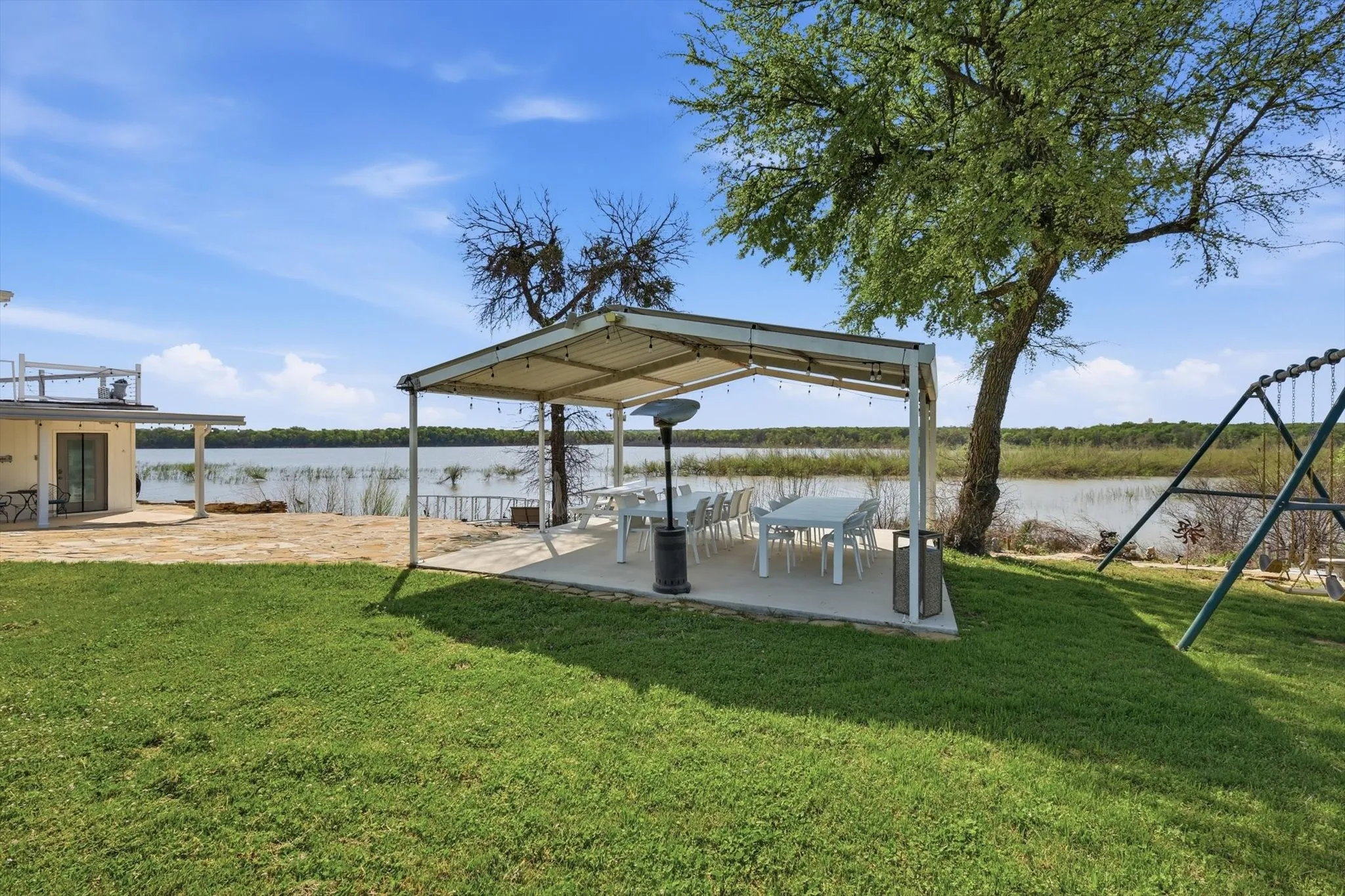 Single Family Residence For Sale in Wise County , 732 Blue Fathom Drive, Runaway Bay, Texas 76426, 3 Bedroom, 3 Bathroom, Garage spaces, 2,064 Sqft, built in 1990, mls#21402686, Real Estate Agent in Runaway Bay, Homes For Sale in Wise county, Homes For Sale in Runaway Bay, Realtor in Runaway Bay Texas, Real Estate Brokerage Independent Realty Texas, Luminita Cordes Realtor