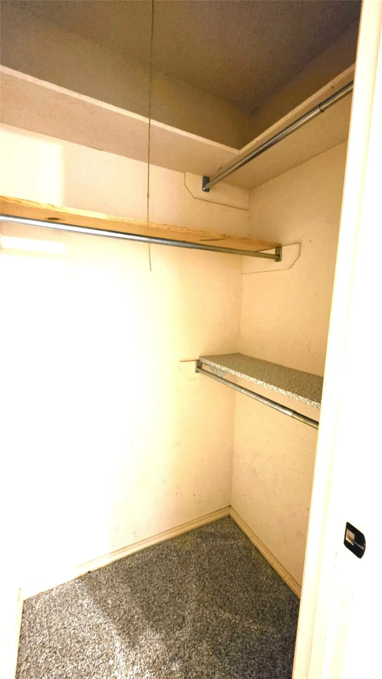 Single Family Residence For Rent in Dallas County , 1821 Trowbridge Street, Garland, Texas 75044, 3 Bedroom, 2 Bathroom, 2 Garage spaces, 1,854 Sqft, built in 1978, mls#21402678, Real Estate Agent in Garland, Homes For Rent in Dallas county, Homes For Rent in Garland, Realtor in Garland Texas, Real Estate Brokerage Independent Realty Texas, Luminita Cordes Realtor