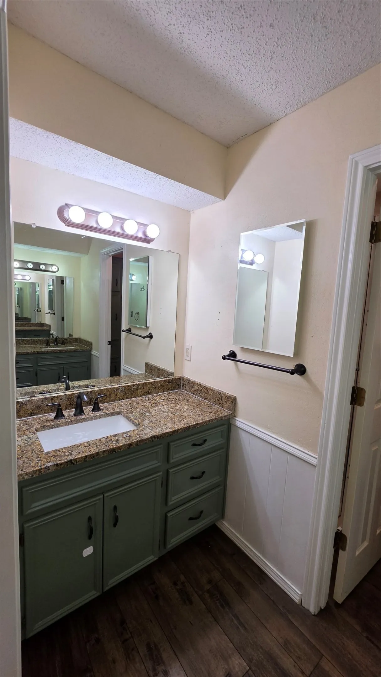 Primary Bath Vanity area