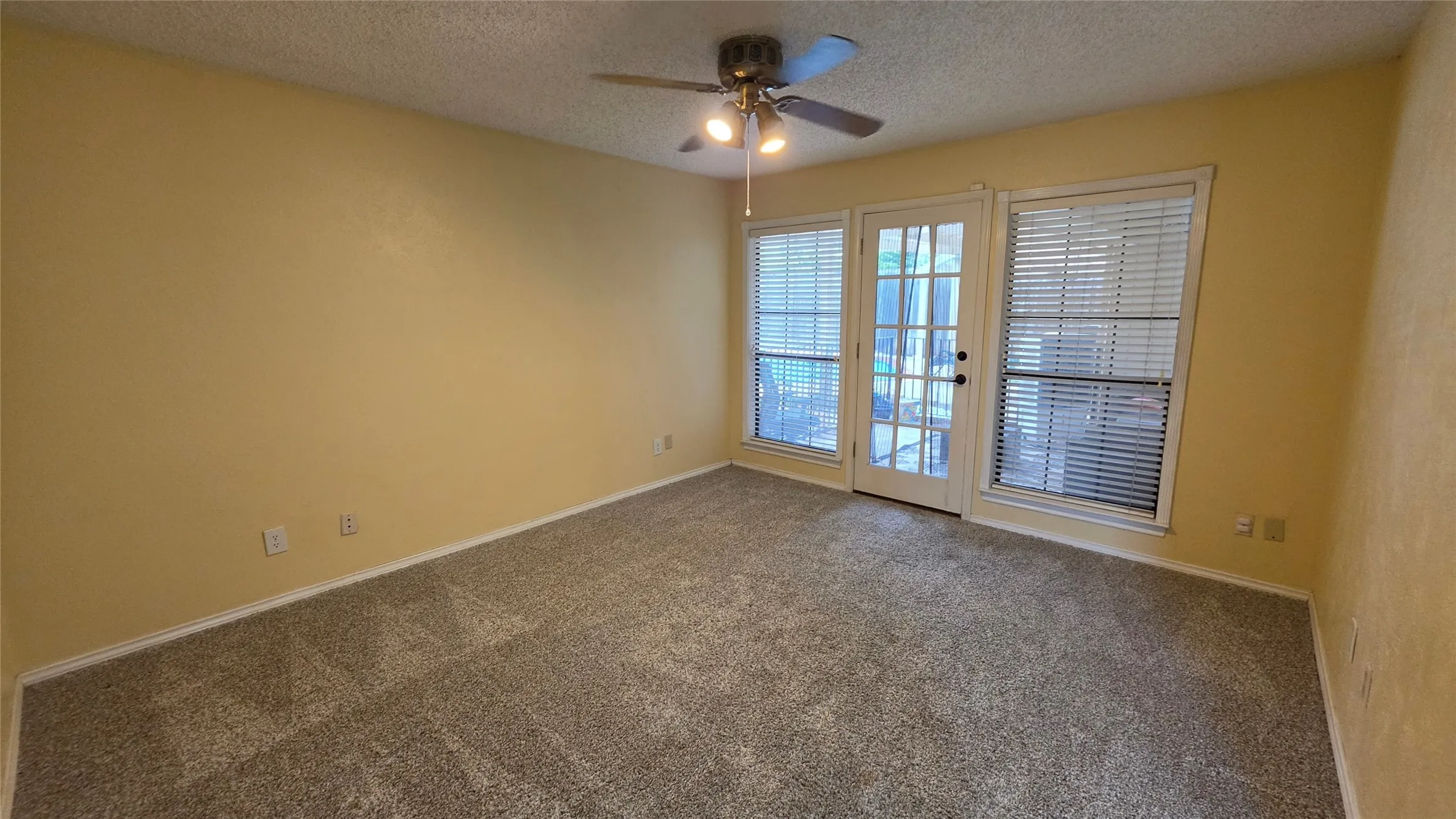 Single Family Residence For Rent in Dallas County , 1821 Trowbridge Street, Garland, Texas 75044, 3 Bedroom, 2 Bathroom, 2 Garage spaces, 1,854 Sqft, built in 1978, mls#21402678, Real Estate Agent in Garland, Homes For Rent in Dallas county, Homes For Rent in Garland, Realtor in Garland Texas, Real Estate Brokerage Independent Realty Texas, Luminita Cordes Realtor