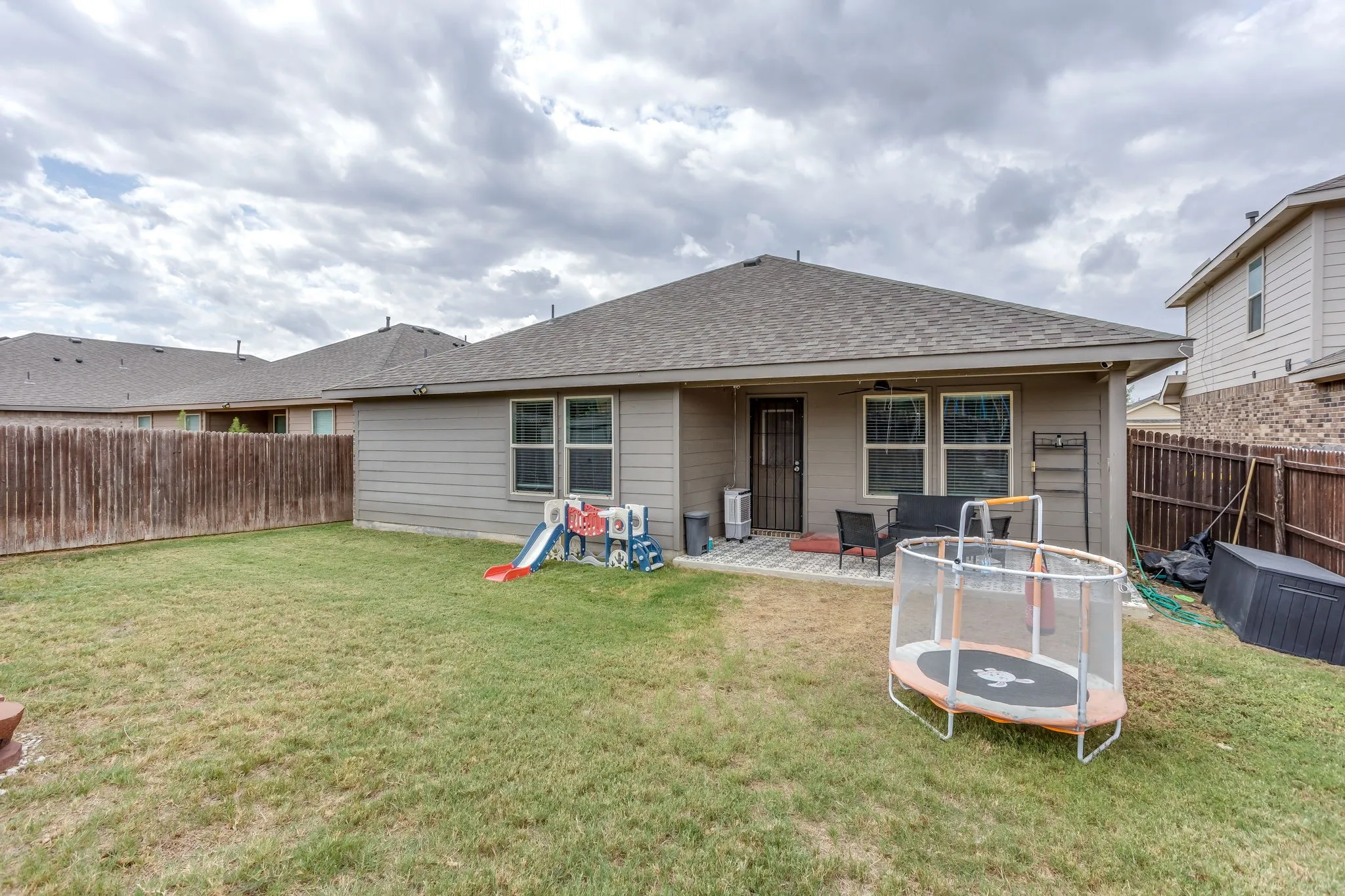 Single Family Residence For Sale in Tarrant County , 10345 Fort Crockett Trail, Crowley, Texas 76036, 4 Bedroom, 2 Bathroom, 2 Garage spaces, 1,669 Sqft, built in 2019, mls#21402677, Real Estate Agent in Crowley, Homes For Sale in Tarrant county, Homes For Sale in Crowley, Realtor in Crowley Texas, Real Estate Brokerage Independent Realty Texas, Luminita Cordes Realtor