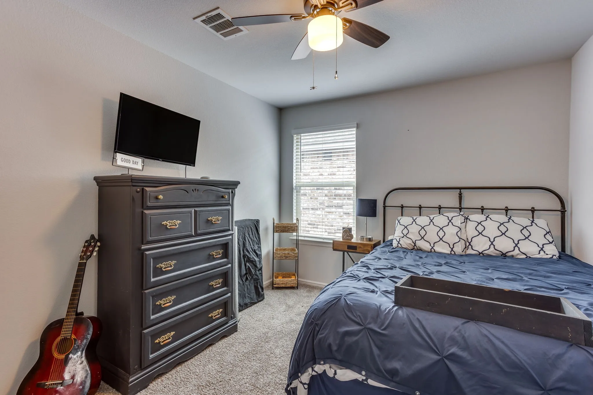 Single Family Residence For Sale in Tarrant County , 10345 Fort Crockett Trail, Crowley, Texas 76036, 4 Bedroom, 2 Bathroom, 2 Garage spaces, 1,669 Sqft, built in 2019, mls#21402677, Real Estate Agent in Crowley, Homes For Sale in Tarrant county, Homes For Sale in Crowley, Realtor in Crowley Texas, Real Estate Brokerage Independent Realty Texas, Luminita Cordes Realtor