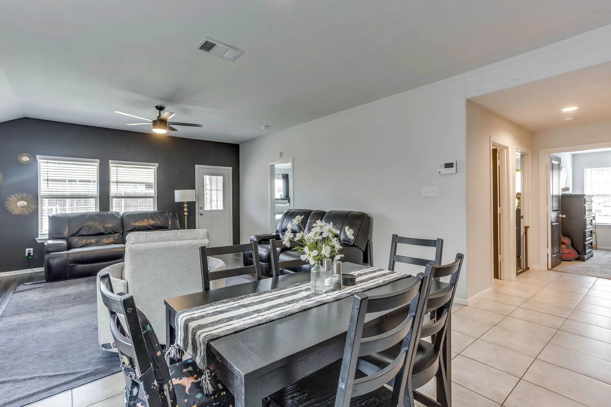 Single Family Residence For Sale in Tarrant County , 10345 Fort Crockett Trail, Crowley, Texas 76036, 4 Bedroom, 2 Bathroom, 2 Garage spaces, 1,669 Sqft, built in 2019, mls#21402677, Real Estate Agent in Crowley, Homes For Sale in Tarrant county, Homes For Sale in Crowley, Realtor in Crowley Texas, Real Estate Brokerage Independent Realty Texas, Luminita Cordes Realtor