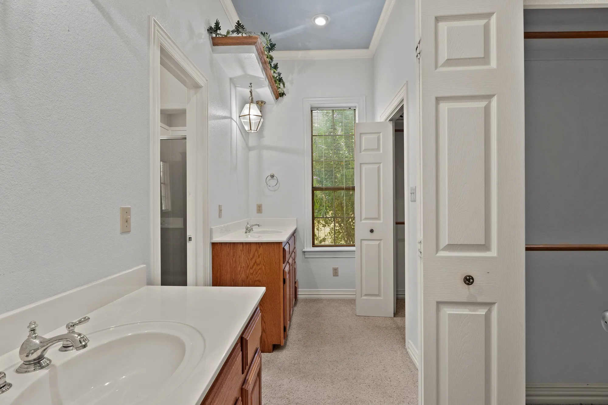 Single Family Residence For Sale in Titus County , 205 County Road 1485, Mt Pleasant, Texas 75455, 5 Bedroom, 3 Bathroom, 2 Garage spaces, 3,930 Sqft, built in 1994, mls#21402269, Real Estate Agent in Mt Pleasant, Homes For Sale in Titus county, Homes For Sale in Mt Pleasant, Realtor in Mt Pleasant Texas, Real Estate Brokerage Independent Realty Texas, Luminita Cordes Realtor