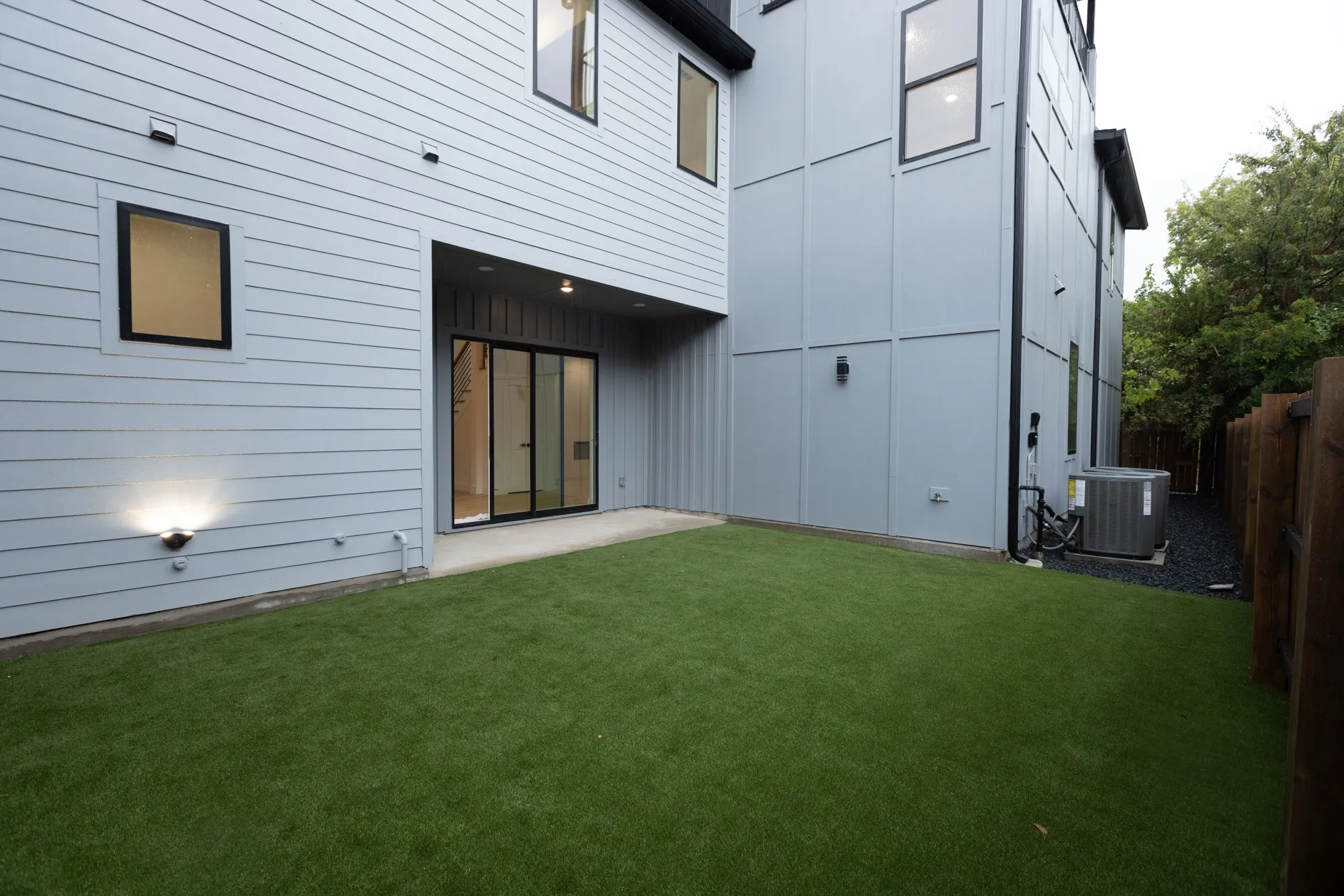 Townhouse For Rent in Dallas County , 4237 Sylvester Street, Dallas, Texas 75219, 3 Bedroom, 4 Bathroom, 2 Garage spaces, 2,823 Sqft, built in 2026, mls#21402422, Real Estate Agent in Dallas, Homes For Rent in Dallas county, Homes For Rent in Dallas, Realtor in Dallas Texas, Real Estate Brokerage Independent Realty Texas, Luminita Cordes Realtor