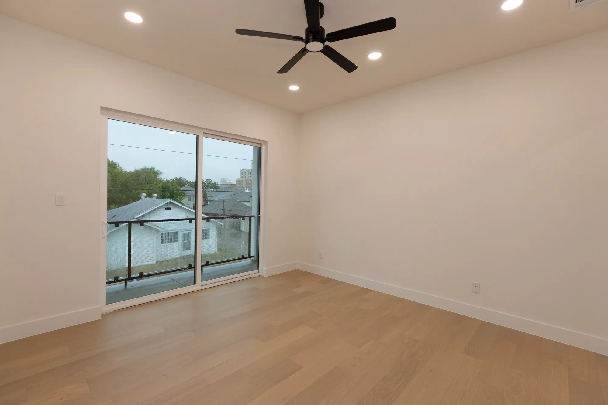 Townhouse For Rent in Dallas County , 4237 Sylvester Street, Dallas, Texas 75219, 3 Bedroom, 4 Bathroom, 2 Garage spaces, 2,823 Sqft, built in 2026, mls#21402422, Real Estate Agent in Dallas, Homes For Rent in Dallas county, Homes For Rent in Dallas, Realtor in Dallas Texas, Real Estate Brokerage Independent Realty Texas, Luminita Cordes Realtor