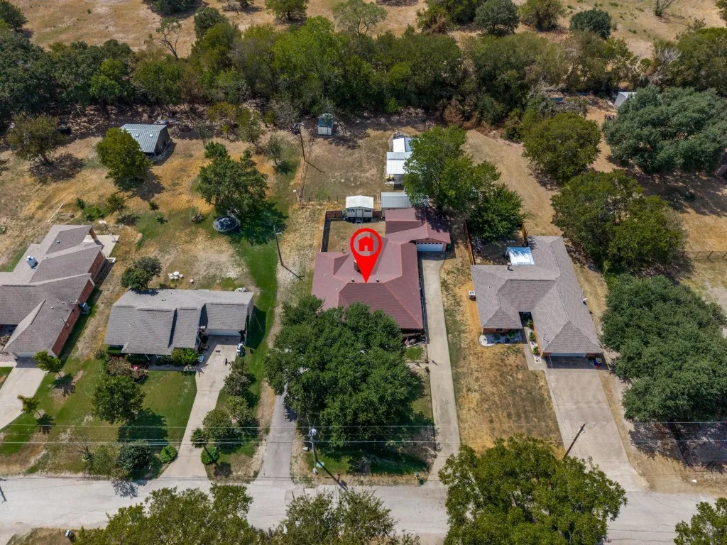 Single Family Residence For Sale in Dallas County , 302 Johnson Street, Seagoville, Texas 75159, 4 Bedroom, 2 Bathroom, 2 Garage spaces, 2,326 Sqft, built in 1985, mls#21401819, Real Estate Agent in Seagoville, Homes For Sale in Dallas county, Homes For Sale in Seagoville, Realtor in Seagoville Texas, Real Estate Brokerage Independent Realty Texas, Luminita Cordes Realtor