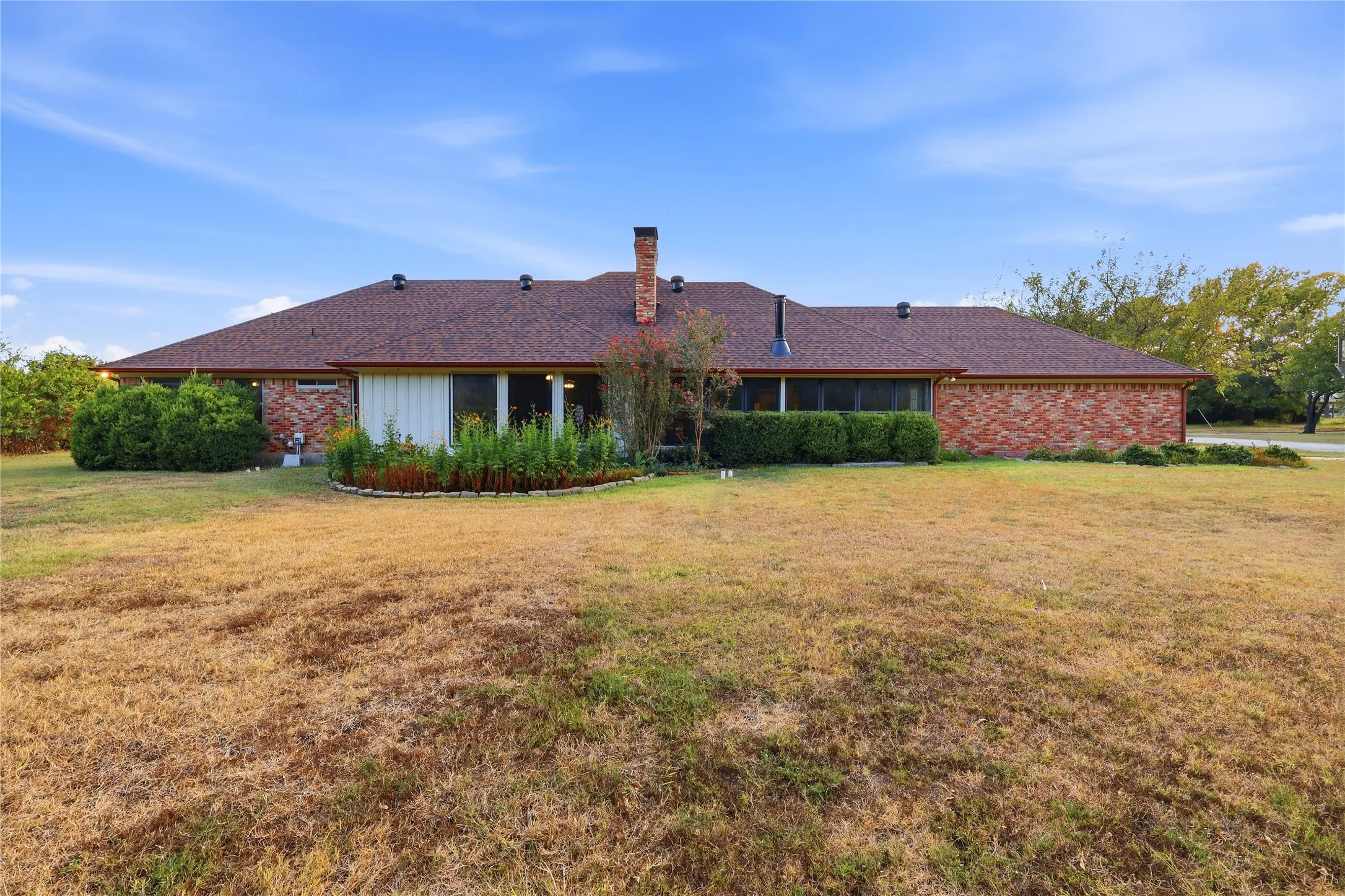 840 Meadowview Ln Twin Creek Ranch Estates Dallas County