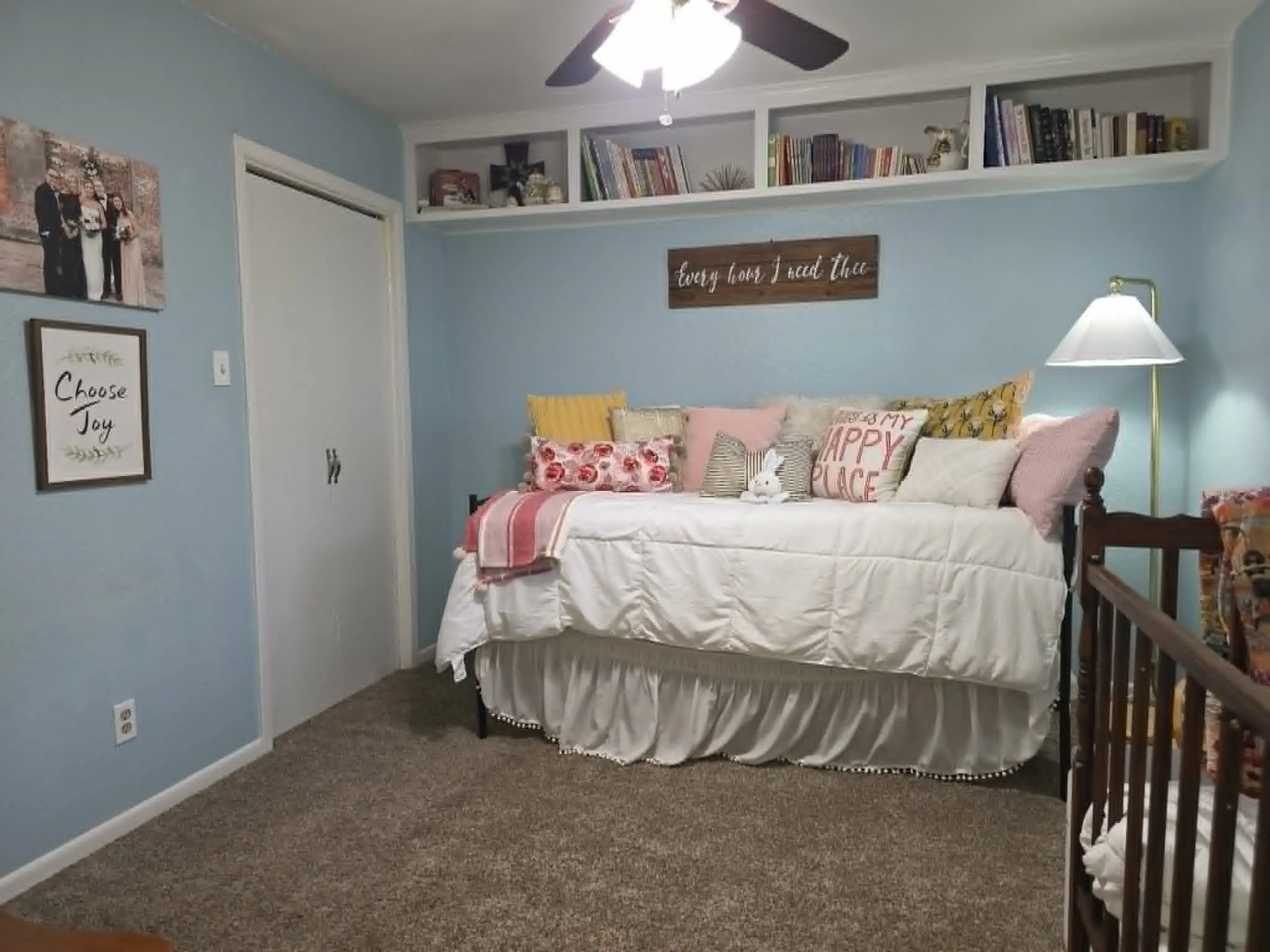 Single Family Residence For Sale in Limestone County , 901 Hillandale Street, Mexia, Texas 76667, 3 Bedroom, 2 Bathroom, 2 Garage spaces, 2,582 Sqft, built in 1982, mls#21402695, Real Estate Agent in Mexia, Homes For Sale in Limestone county, Homes For Sale in Mexia, Realtor in Mexia Texas, Real Estate Brokerage Independent Realty Texas, Luminita Cordes Realtor