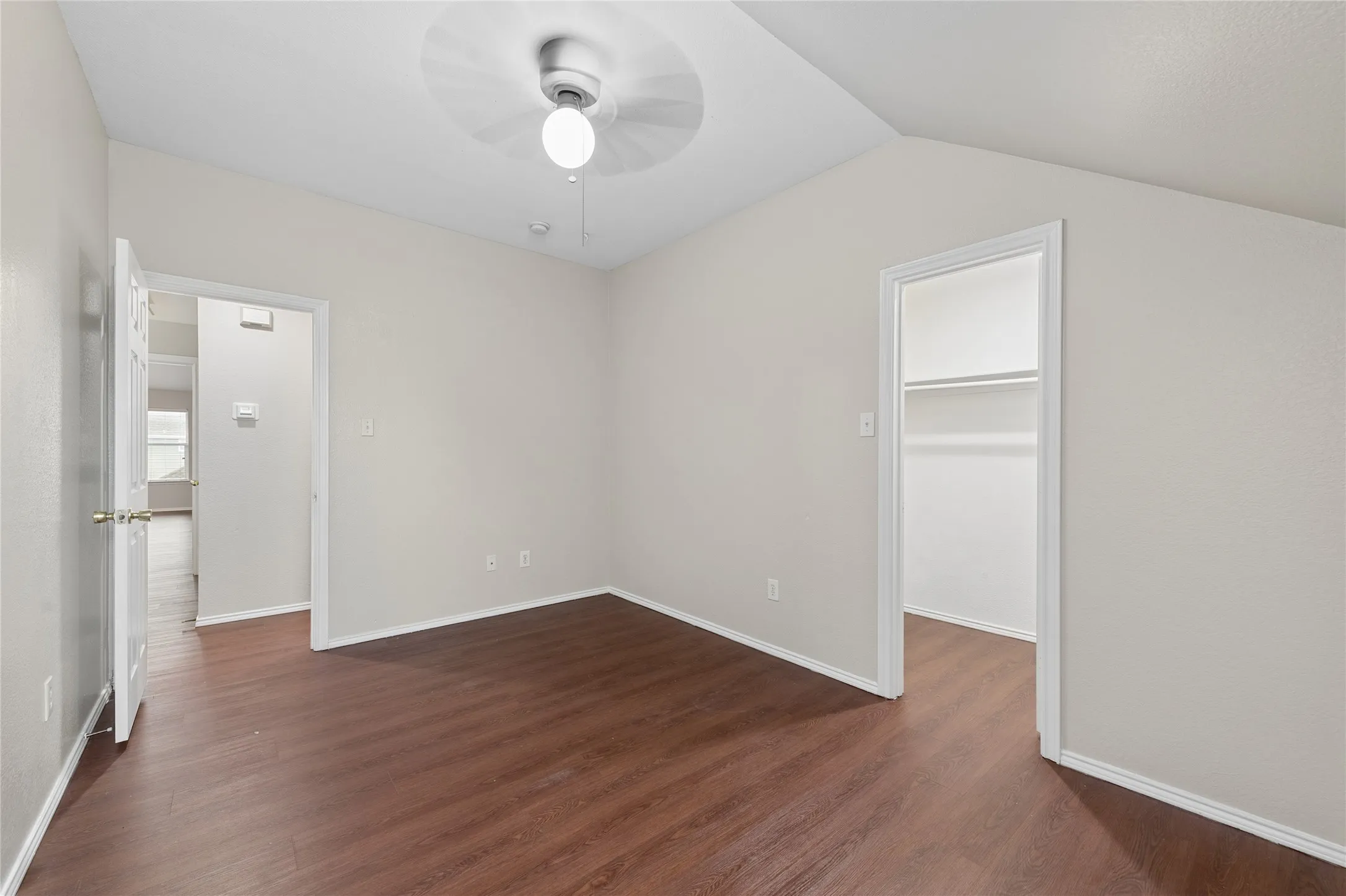 Single Family Residence For Sale in Denton County , 1411 Kingston Place, Providence Village, Texas 76227, 4 Bedroom, 3 Bathroom, 2 Garage spaces, 2,253 Sqft, built in 2005, mls#21402047, Real Estate Agent in Providence Village, Homes For Sale in Denton county, Homes For Sale in Providence Village, Realtor in Providence Village Texas, Real Estate Brokerage Independent Realty Texas, Luminita Cordes Realtor