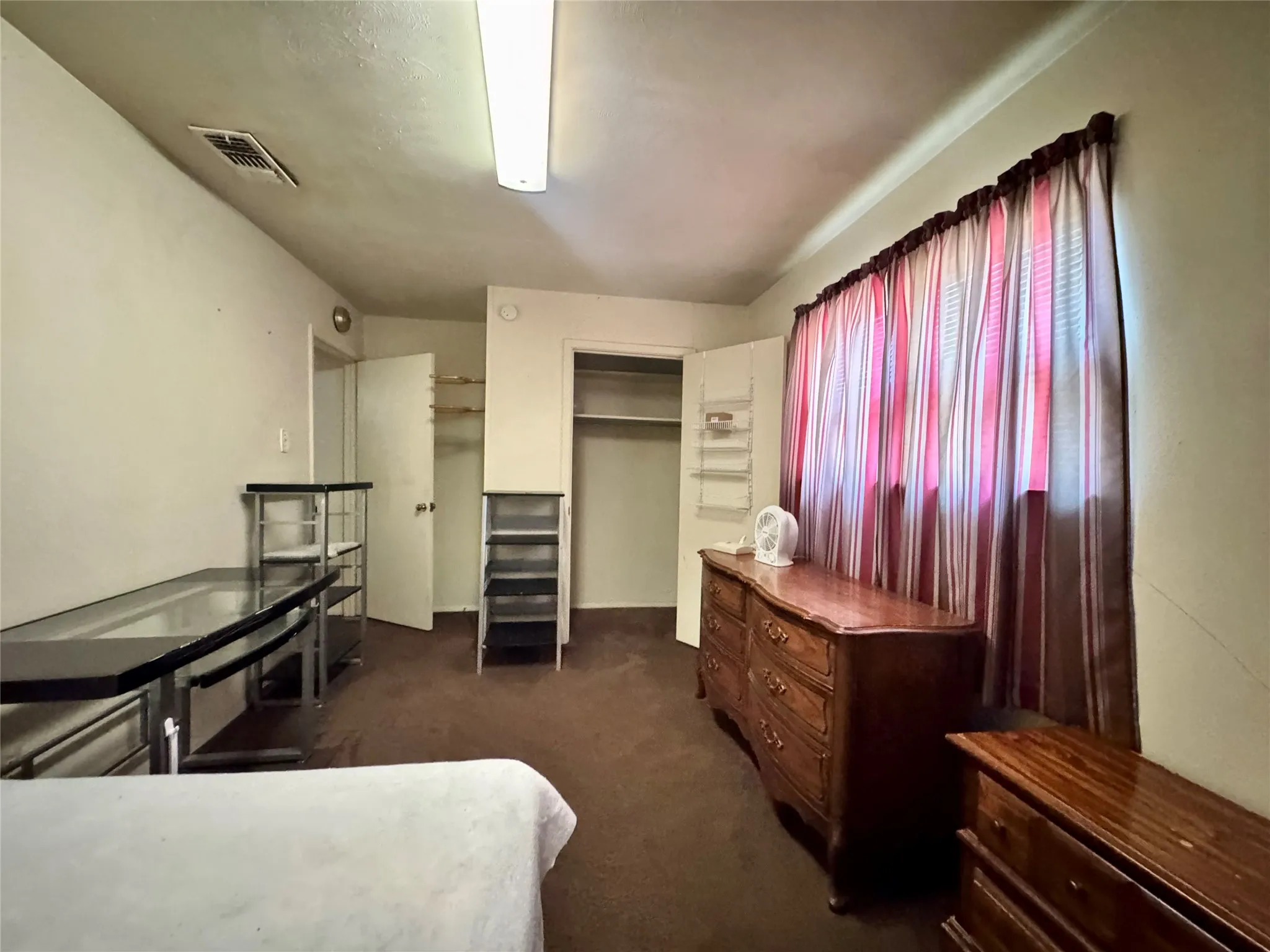 This is the front bedroom