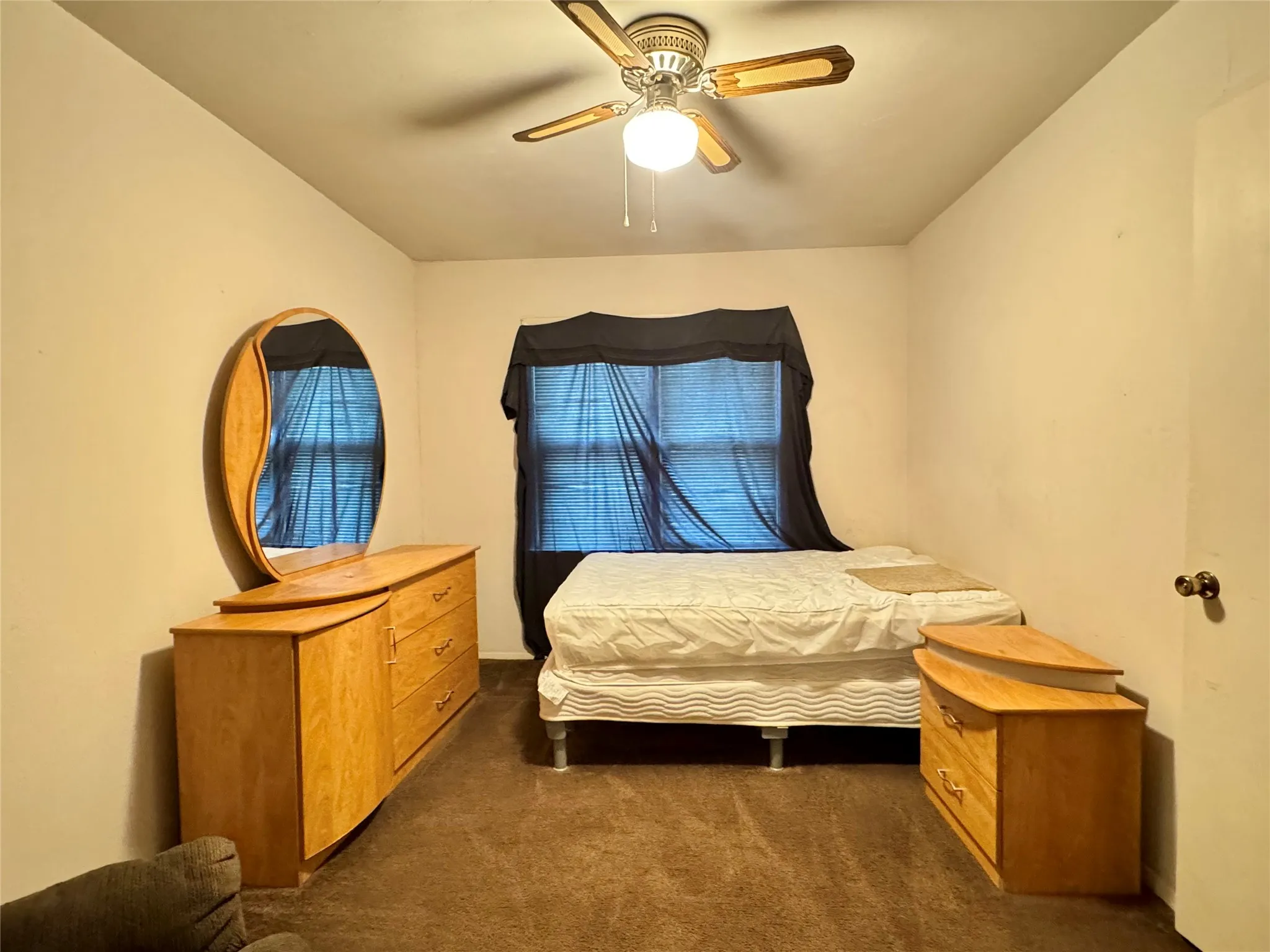 Single Family Residence For Sale in Taylor County , 3221 Ivy Lane, Abilene, Texas 79603, 3 Bedroom, 2 Bathroom, 1 Garage spaces, 1,080 Sqft, built in 1959, mls#21402707, Real Estate Agent in Abilene, Homes For Sale in Taylor county, Homes For Sale in Abilene, Realtor in Abilene Texas, Real Estate Brokerage Independent Realty Texas, Luminita Cordes Realtor