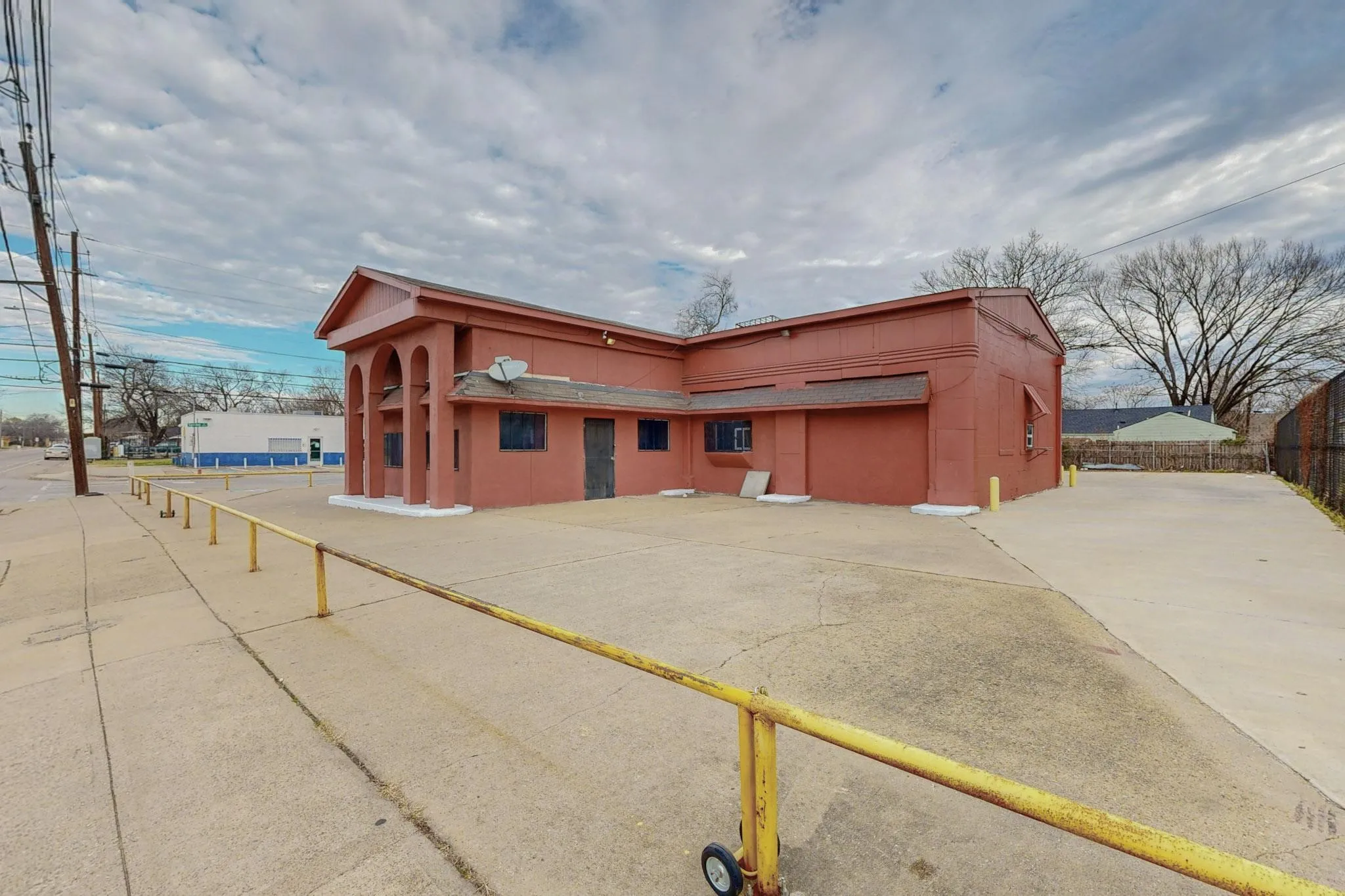 Retail For Sale in Dallas County , 2802 Lagow Street, Dallas, Texas 75210, 0, 0, Garage spaces, 0 Sqft, built in 1954, mls#21402709, Real Estate Agent in Dallas, Homes For Sale in Dallas county, Homes For Sale in Dallas, Realtor in Dallas Texas, Real Estate Brokerage Independent Realty Texas, Luminita Cordes Realtor