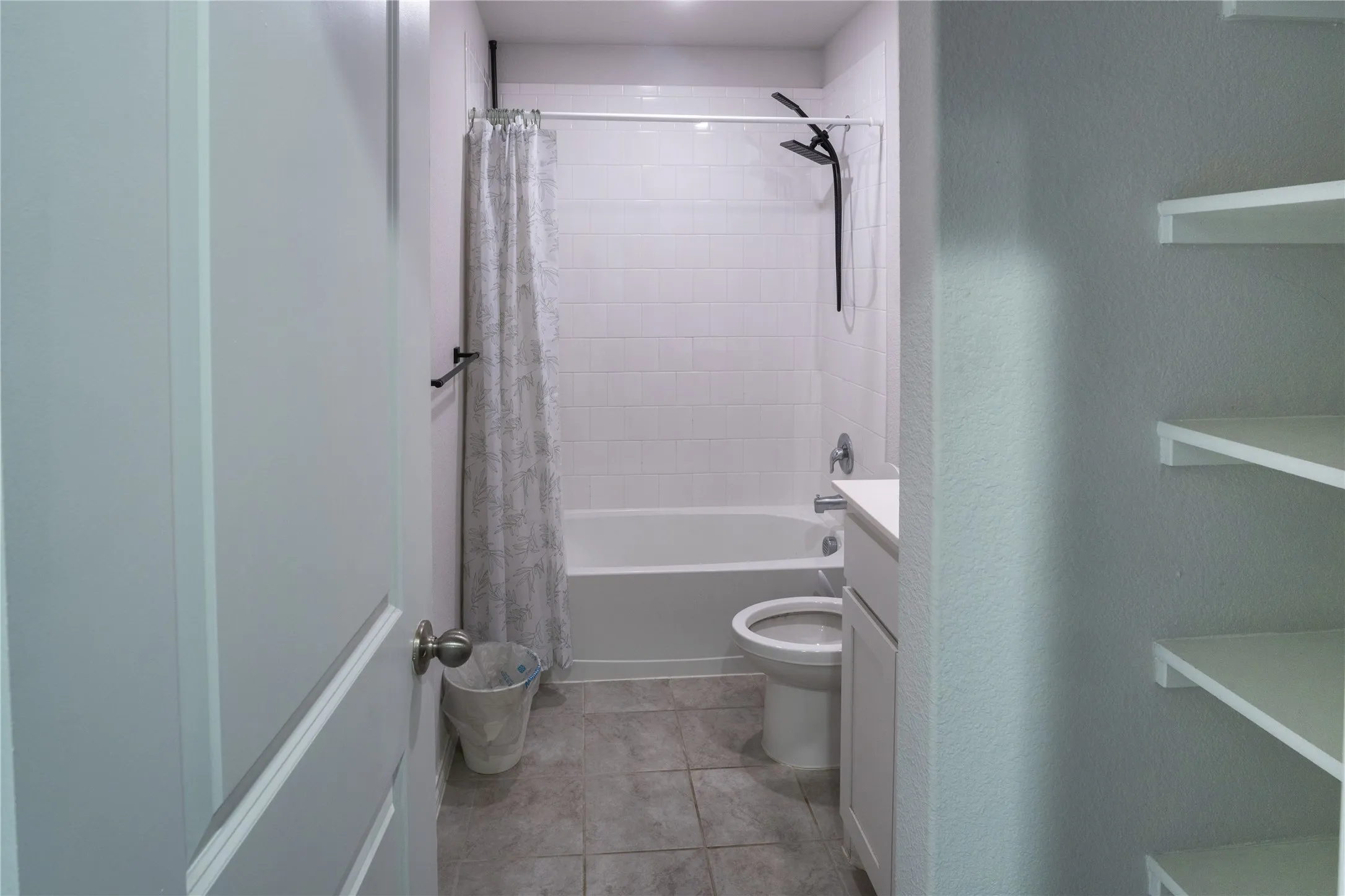 Single Family Residence For Sale in Tarrant County , 9452 Firedog Drive, Fort Worth, Texas 76131, 4 Bedroom, 4 Bathroom, 2 Garage spaces, 1,852 Sqft, built in 2023, mls#21402712, Real Estate Agent in Fort Worth, Homes For Sale in Tarrant county, Homes For Sale in Fort Worth, Realtor in Fort Worth Texas, Real Estate Brokerage Independent Realty Texas, Luminita Cordes Realtor