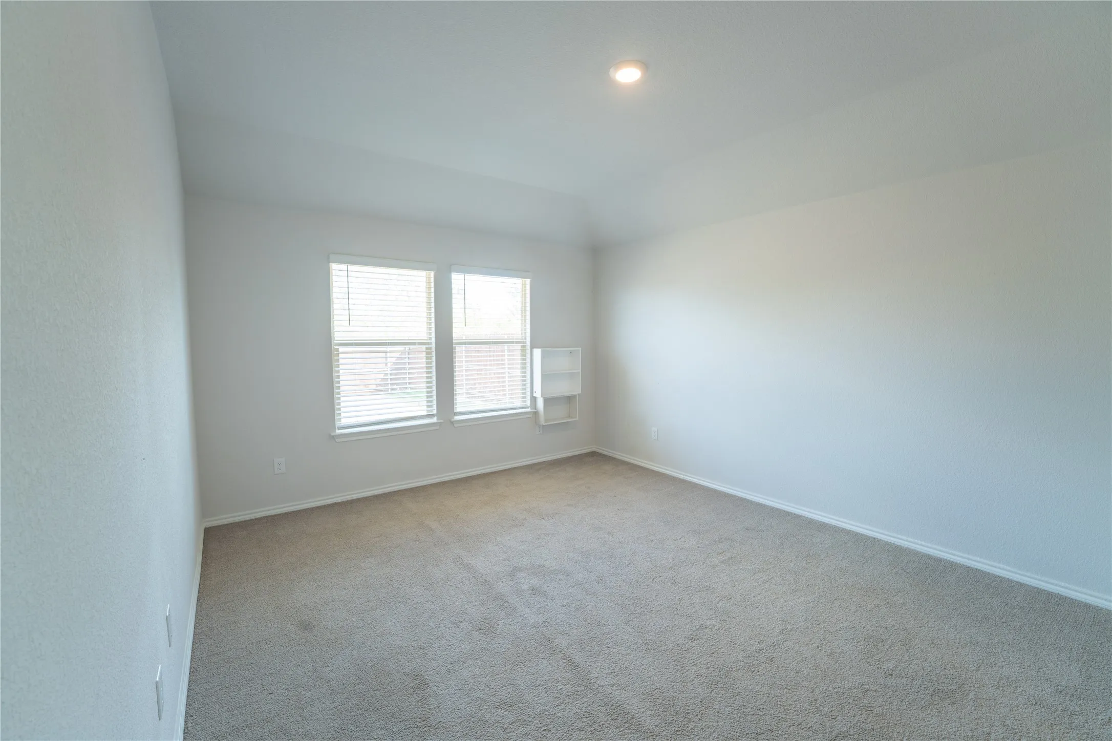 Single Family Residence For Sale in Tarrant County , 9452 Firedog Drive, Fort Worth, Texas 76131, 4 Bedroom, 4 Bathroom, 2 Garage spaces, 1,852 Sqft, built in 2023, mls#21402712, Real Estate Agent in Fort Worth, Homes For Sale in Tarrant county, Homes For Sale in Fort Worth, Realtor in Fort Worth Texas, Real Estate Brokerage Independent Realty Texas, Luminita Cordes Realtor