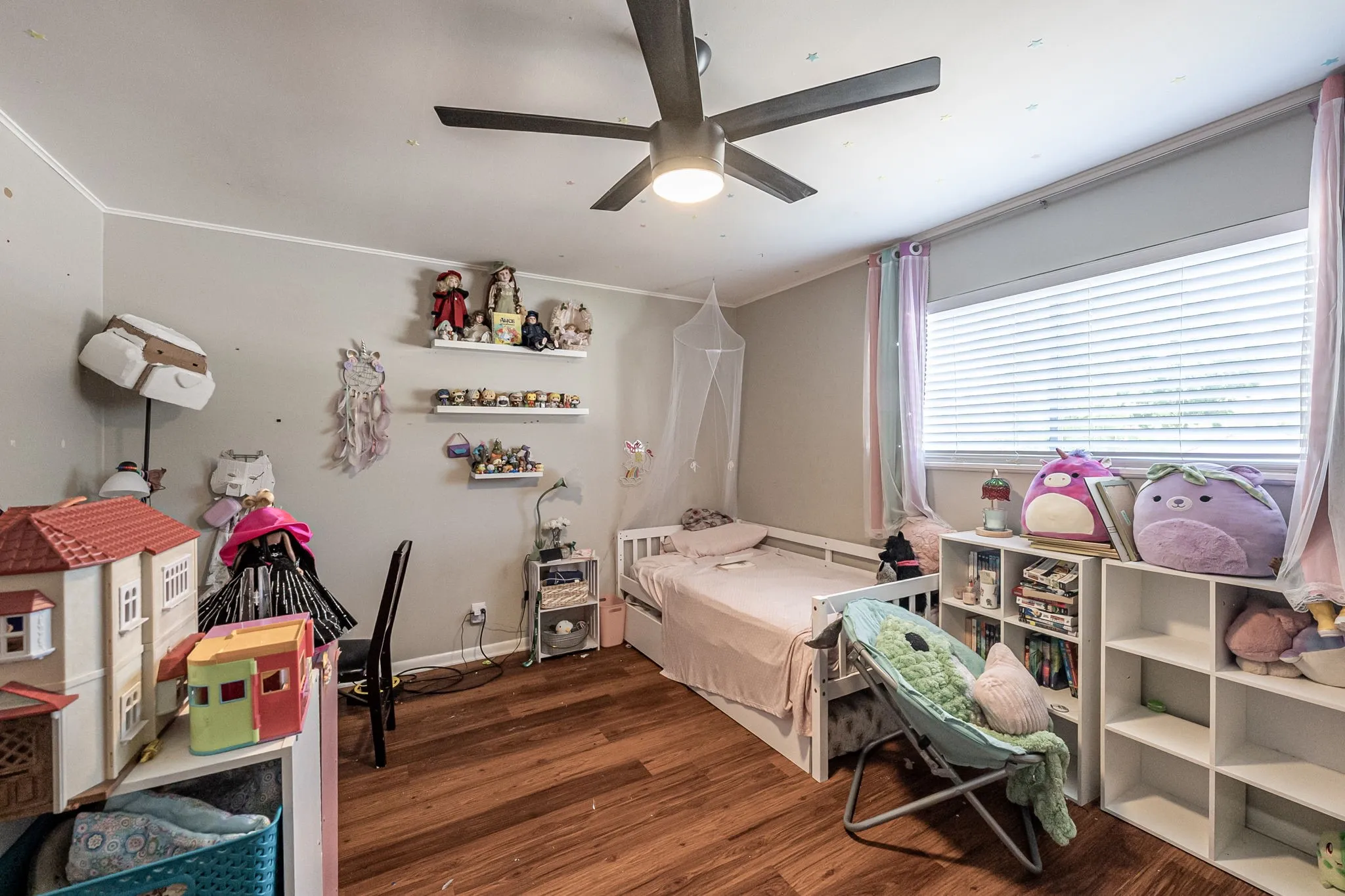 Single Family Residence For Sale in Smith County , 225 Powell Drive, Tyler, Texas 75703, 3 Bedroom, 2 Bathroom, 2 Garage spaces, 1,988 Sqft, built in 1969, mls#21402715, Real Estate Agent in Tyler, Homes For Sale in Smith county, Homes For Sale in Tyler, Realtor in Tyler Texas, Real Estate Brokerage Independent Realty Texas, Luminita Cordes Realtor