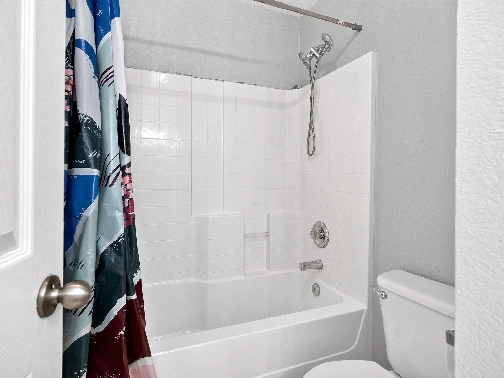 Single Family Residence For Rent in Tarrant County , 1623 Brookleaf Drive, Arlington, Texas 76018, 4 Bedroom, 2 Bathroom, 1 Garage spaces, 1,851 Sqft, built in 2004, mls#21402312, Real Estate Agent in Arlington, Homes For Rent in Tarrant county, Homes For Rent in Arlington, Realtor in Arlington Texas, Real Estate Brokerage Independent Realty Texas, Luminita Cordes Realtor